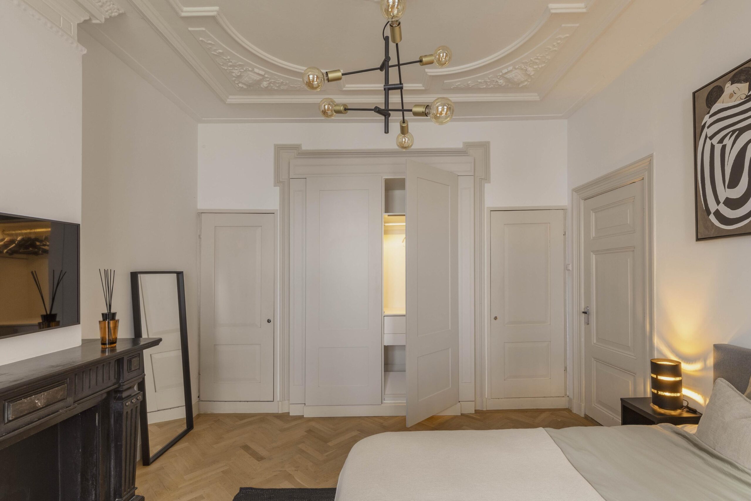 Albert Cuypstraat 274 1 in AMSTERDAM-18