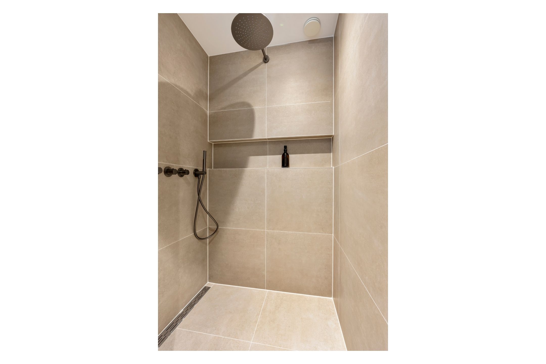 Wamberg 49 A in AMSTERDAM-16