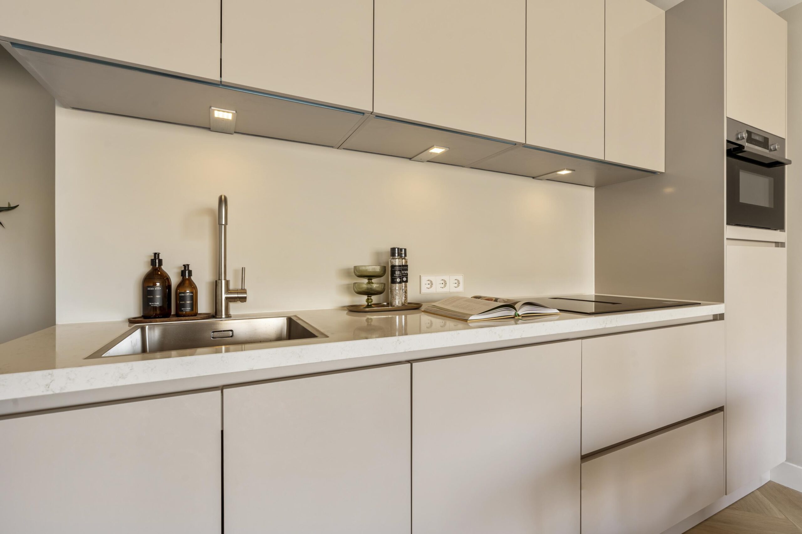 Wamberg 49 A in AMSTERDAM-6