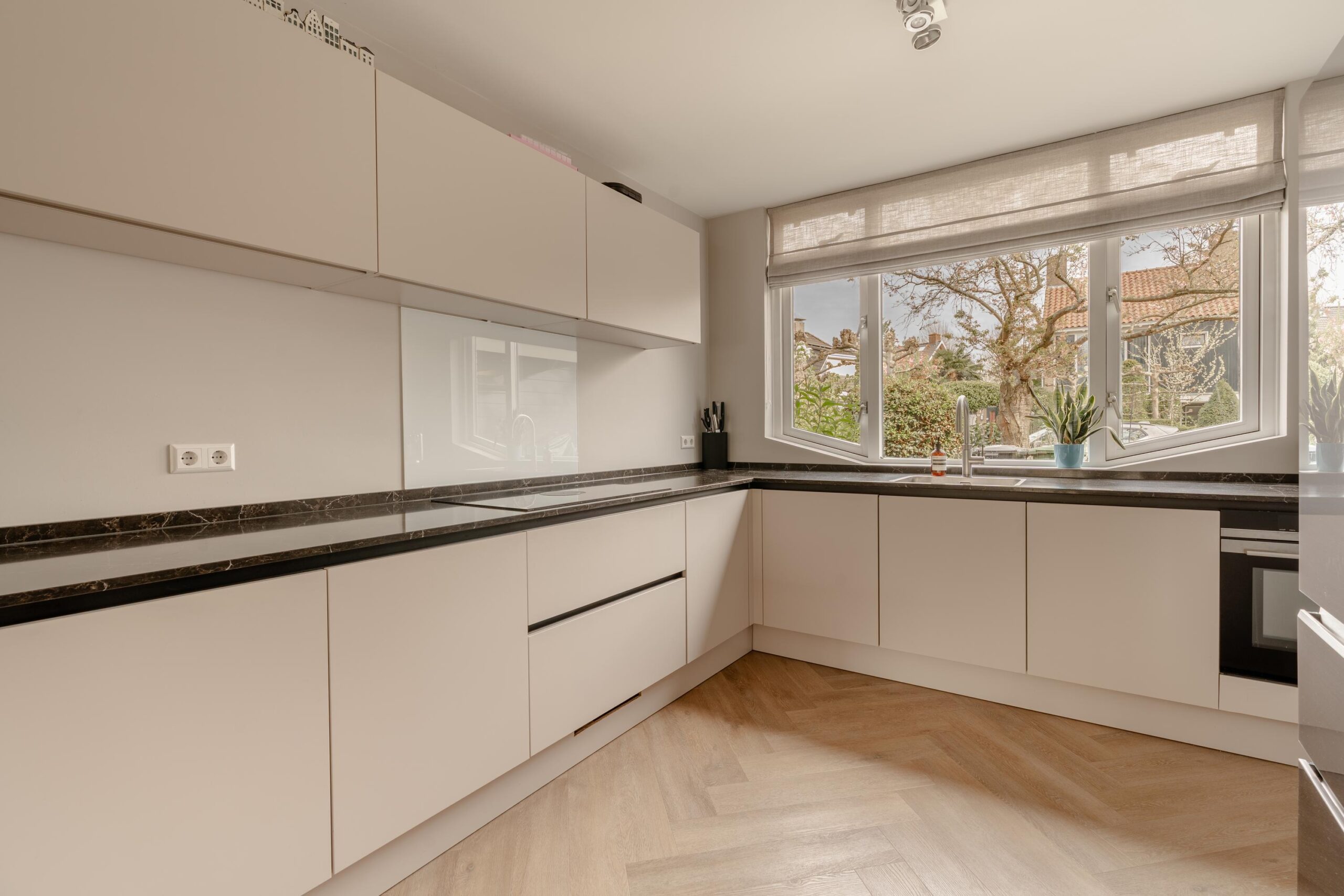 Toevluchtstraat 25 in BADHOEVEDORP-16