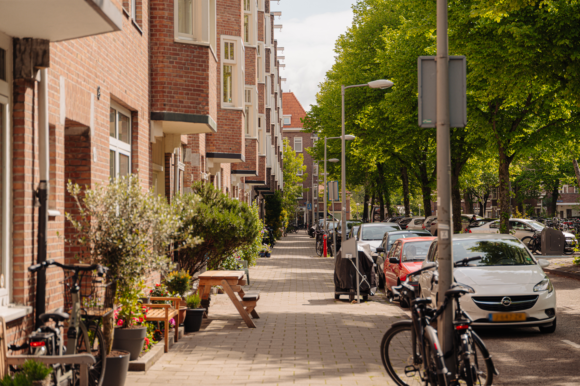 Van Tuyll van Serooskerkenweg 76 in AMSTERDAM-19