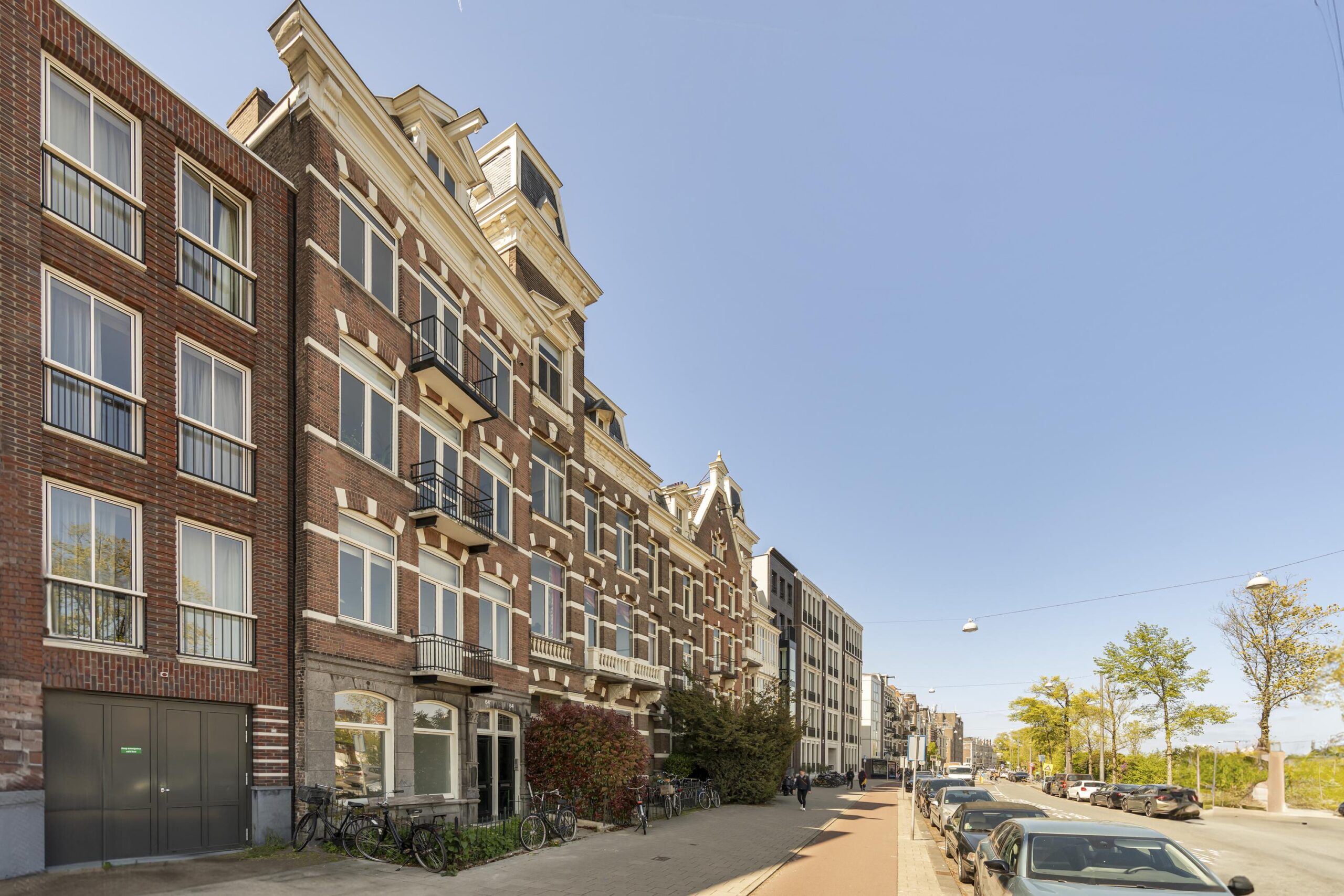 Amsteldijk 64 1 in AMSTERDAM-26