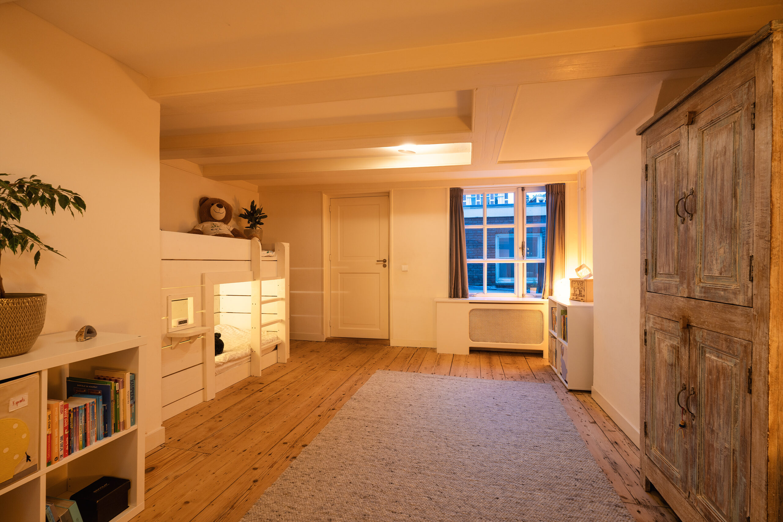 Nieuwe Looiersstraat 74 in AMSTERDAM-36