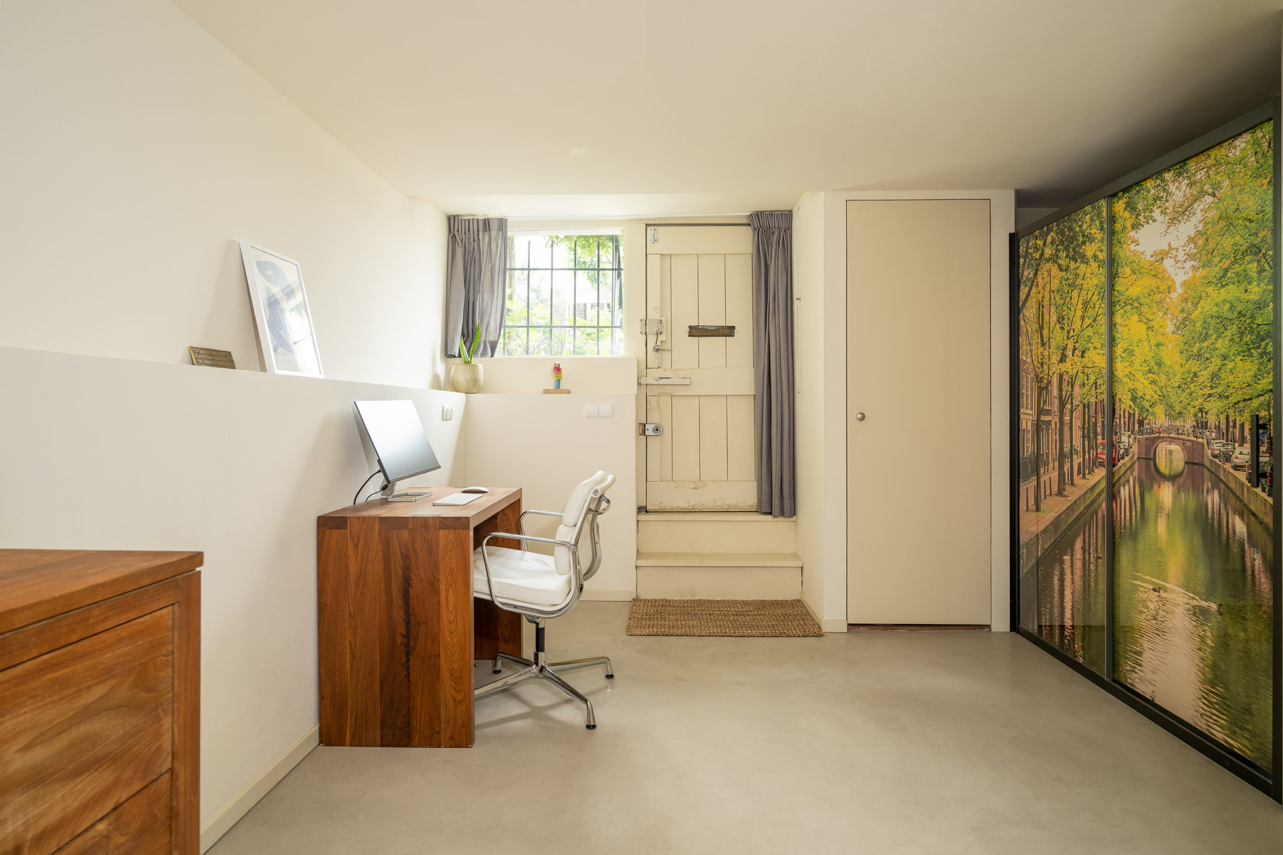 Nieuwe Looiersstraat 74 in AMSTERDAM-12