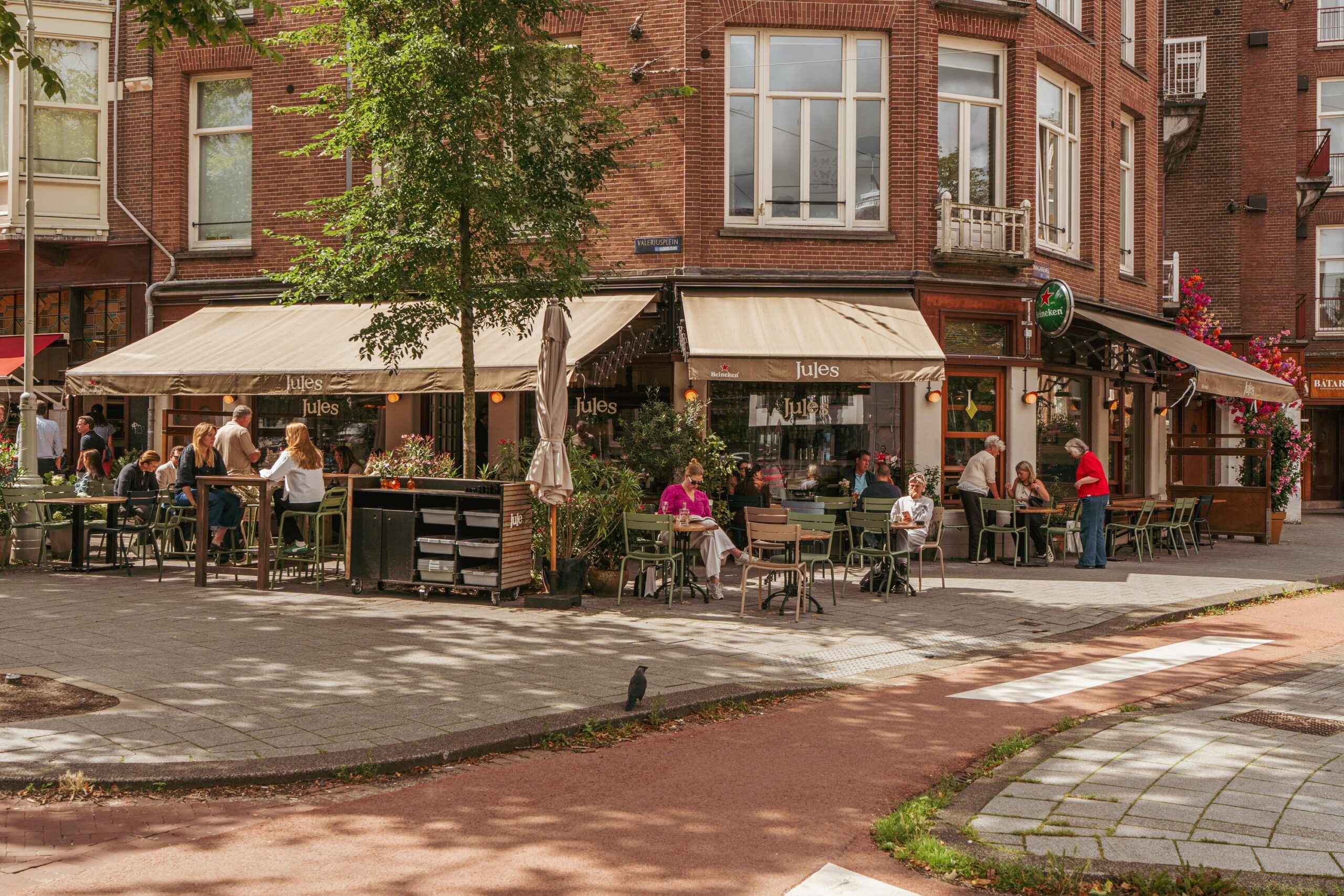 Koninginneweg 249 2A in AMSTERDAM-17