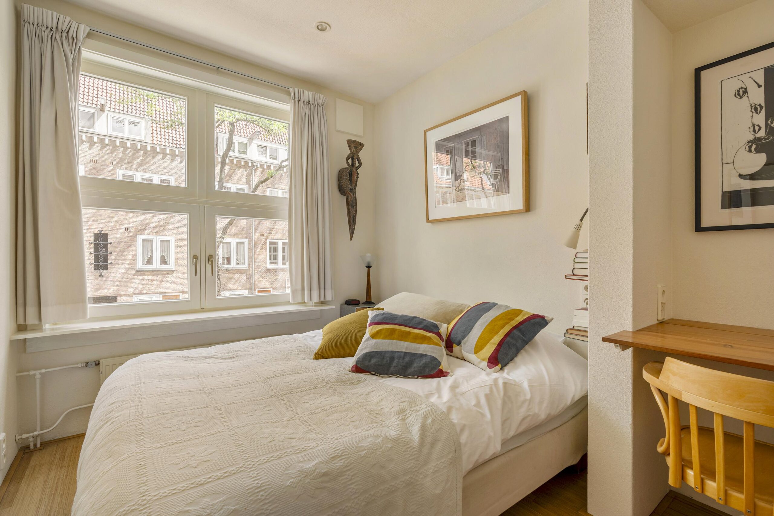 Paramaribostraat 97 1 in AMSTERDAM-18