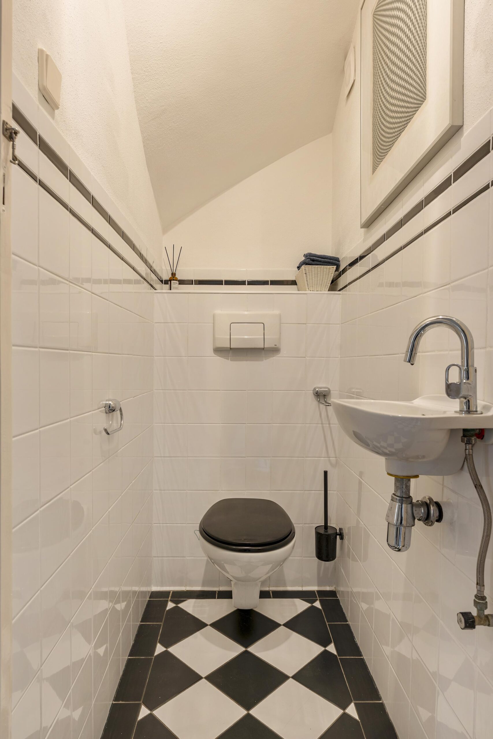Paramaribostraat 97 1 in AMSTERDAM-31