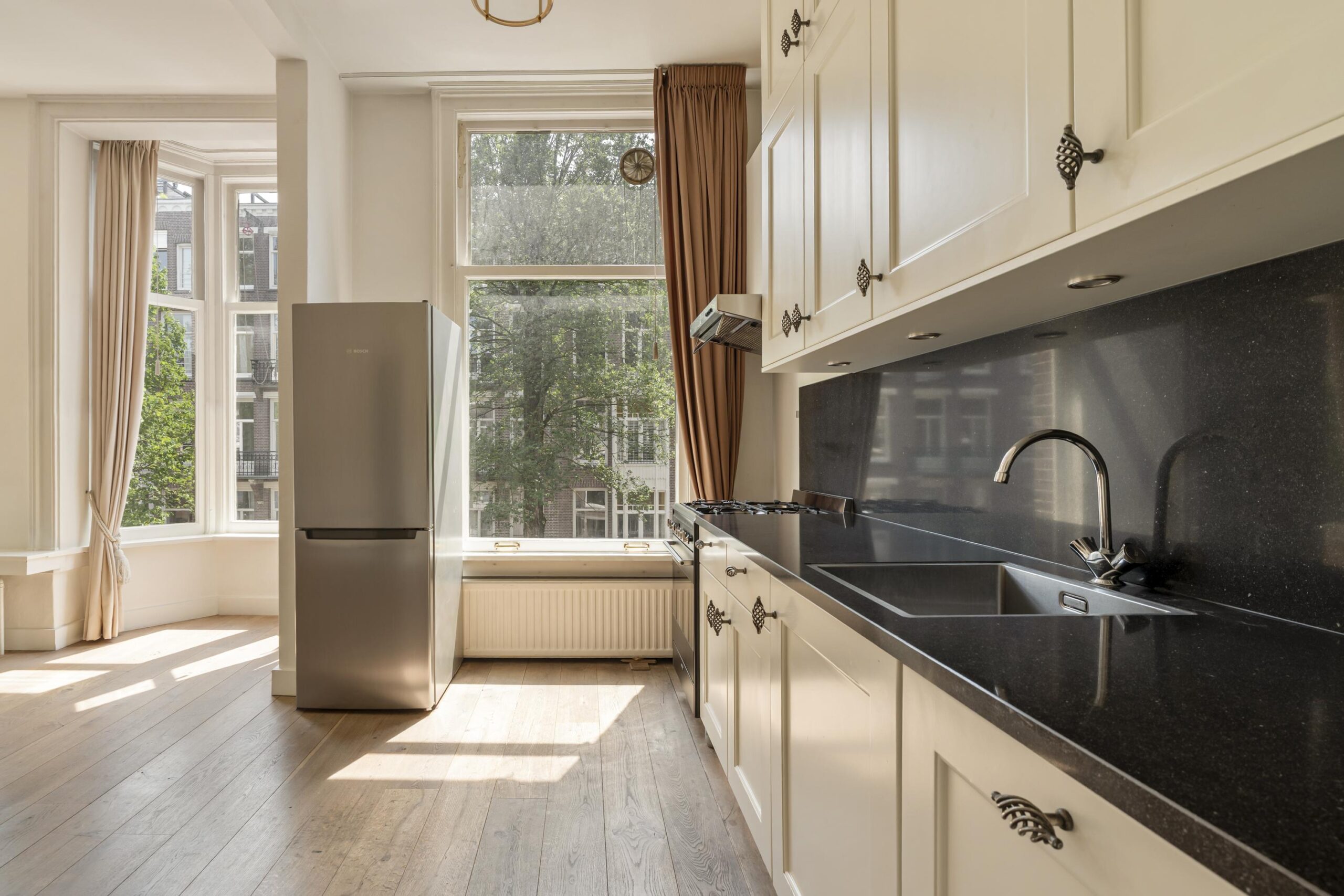 Johannes Verhulststraat 206 2 in AMSTERDAM-12
