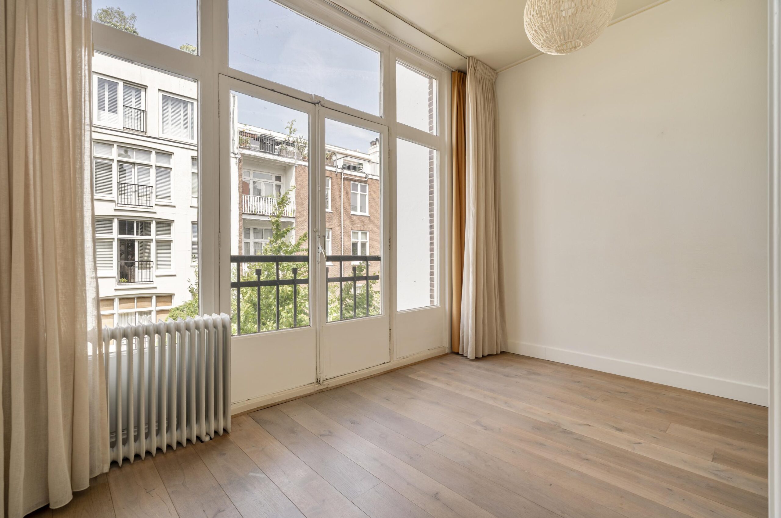 Johannes Verhulststraat 206 2 in AMSTERDAM-16