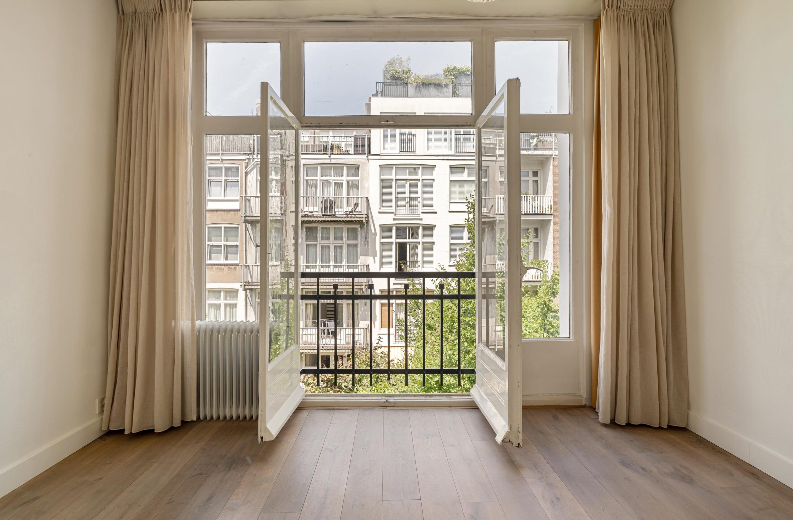 Johannes Verhulststraat 206 2 in AMSTERDAM-17