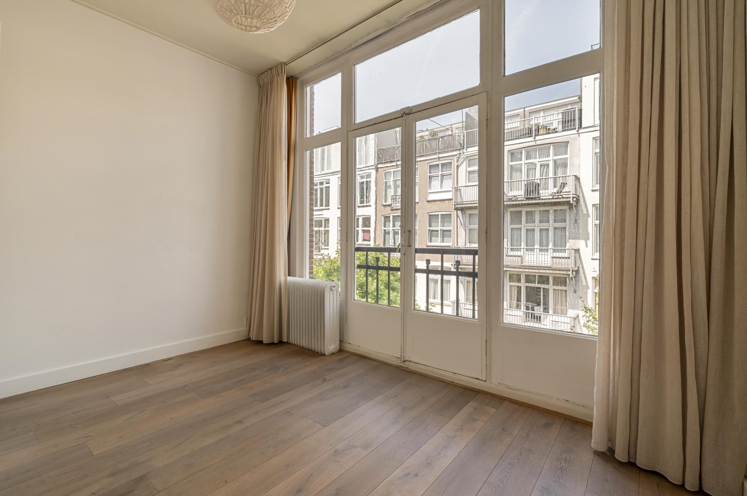 Johannes Verhulststraat 206 2 in AMSTERDAM-18