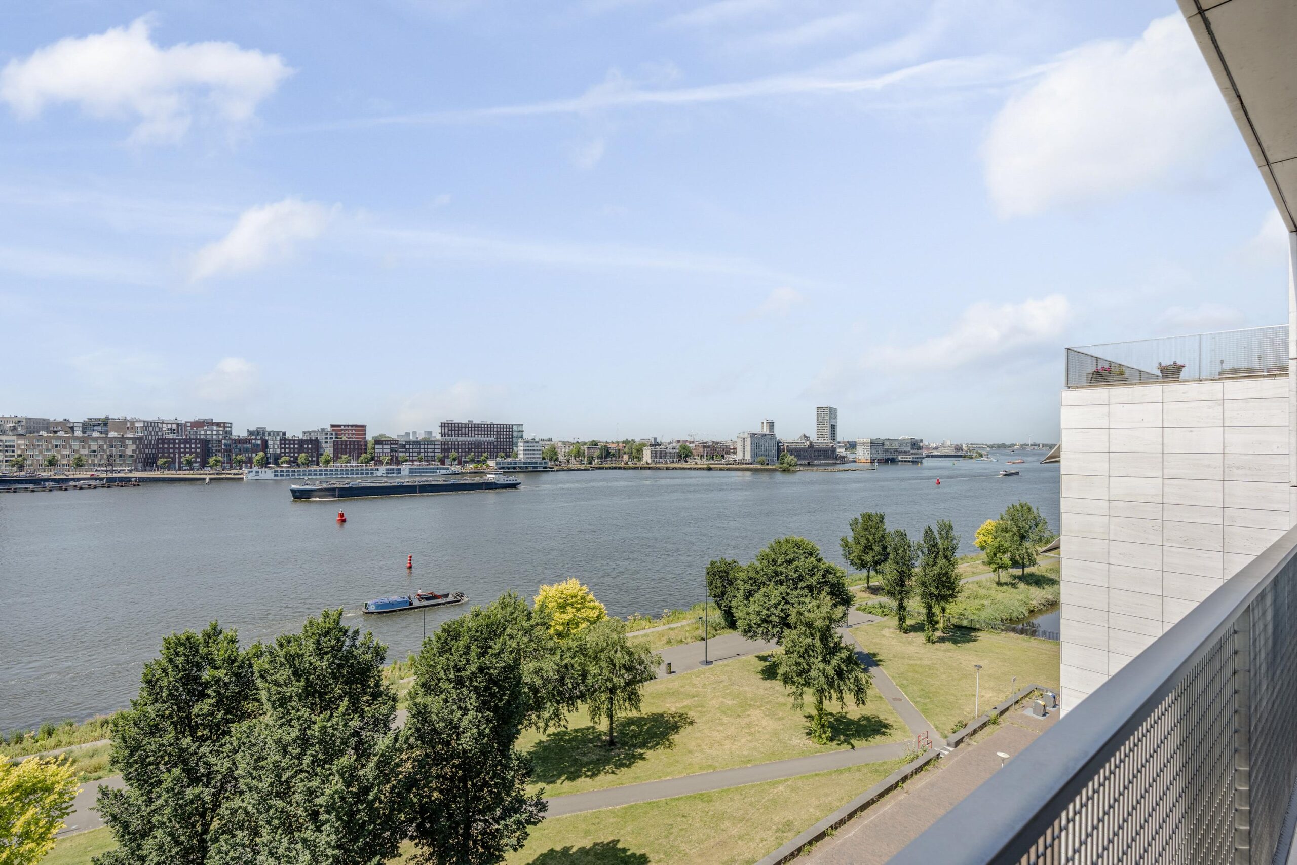 Overhoeksparklaan 200 in AMSTERDAM-11