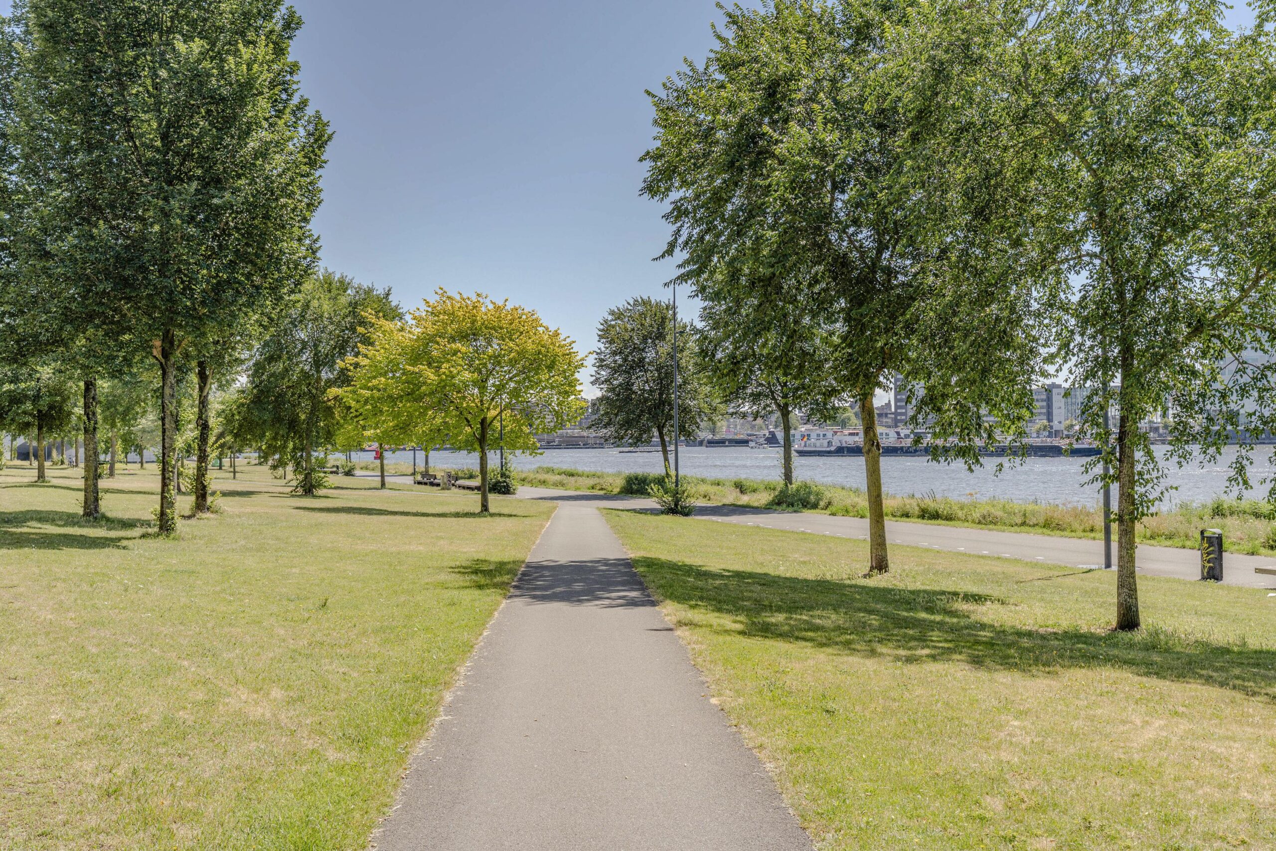 Overhoeksparklaan 252 in AMSTERDAM-29