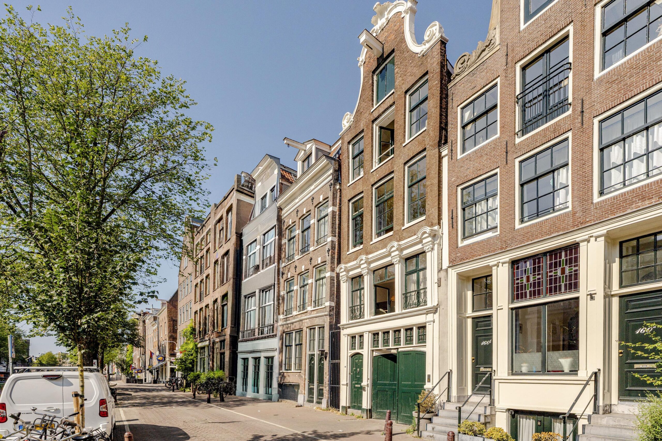 Oudezijds Voorburgwal 194 A in AMSTERDAM-25