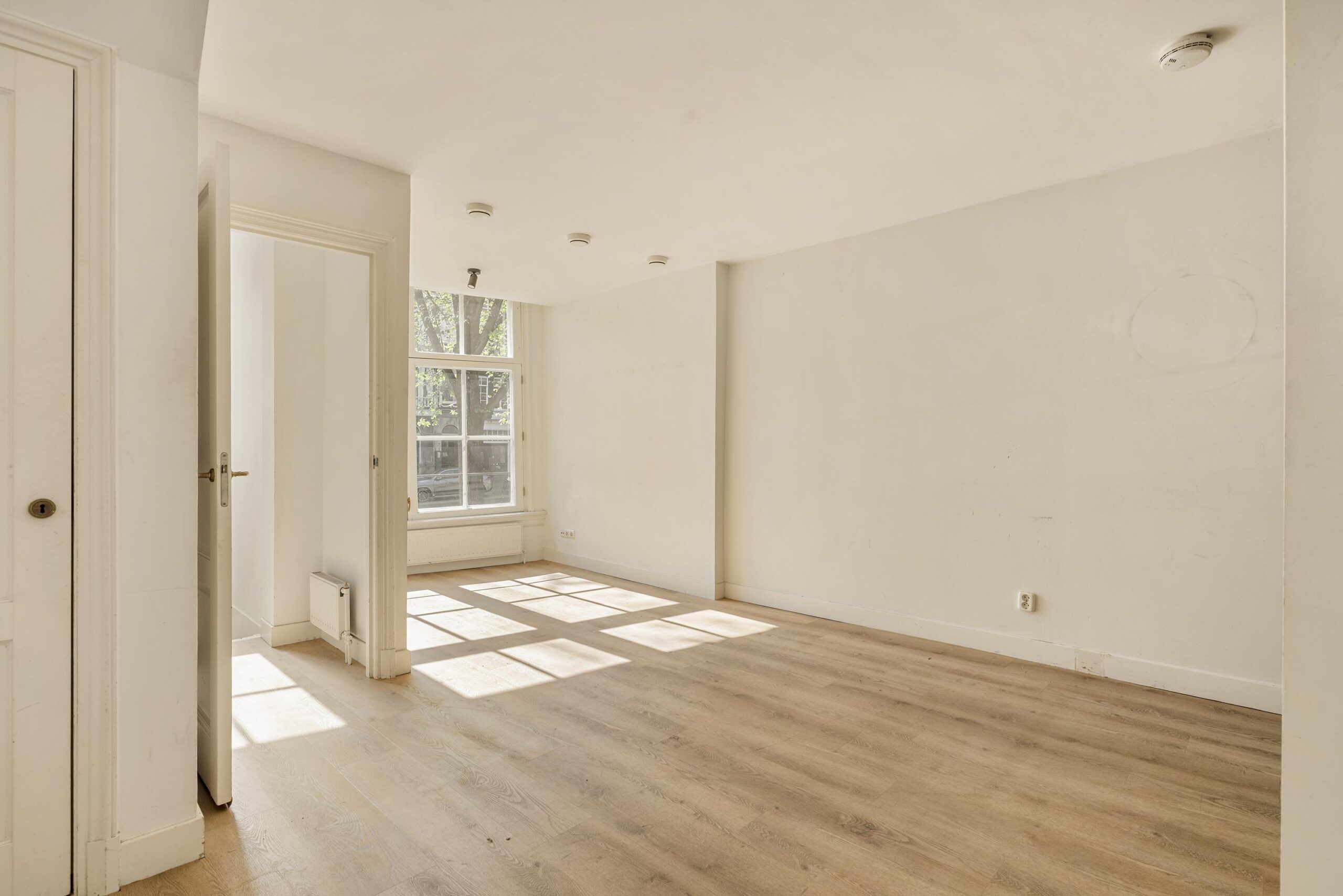Oudezijds Voorburgwal 194 A in AMSTERDAM-5