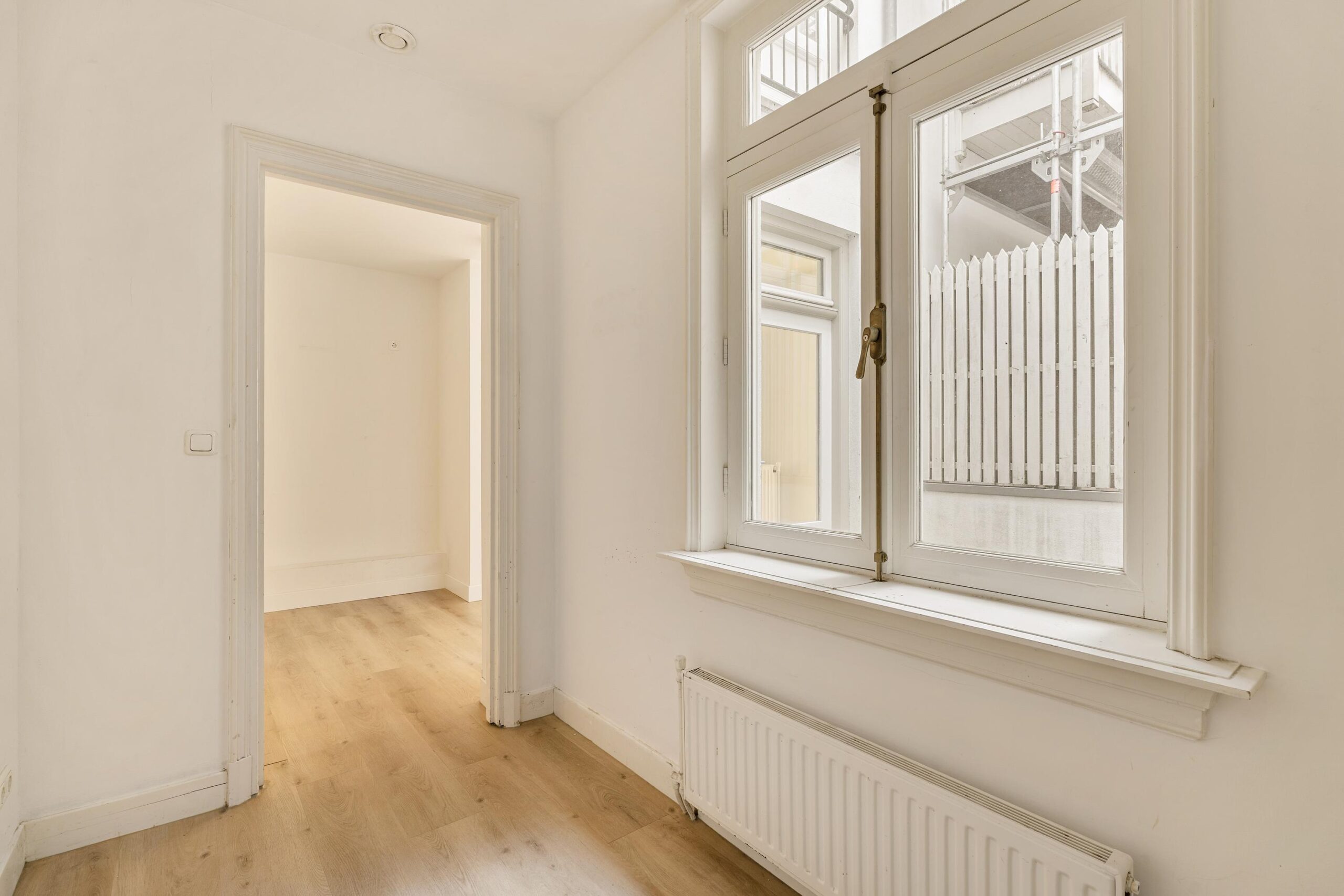 Oudezijds Voorburgwal 194 A in AMSTERDAM-13