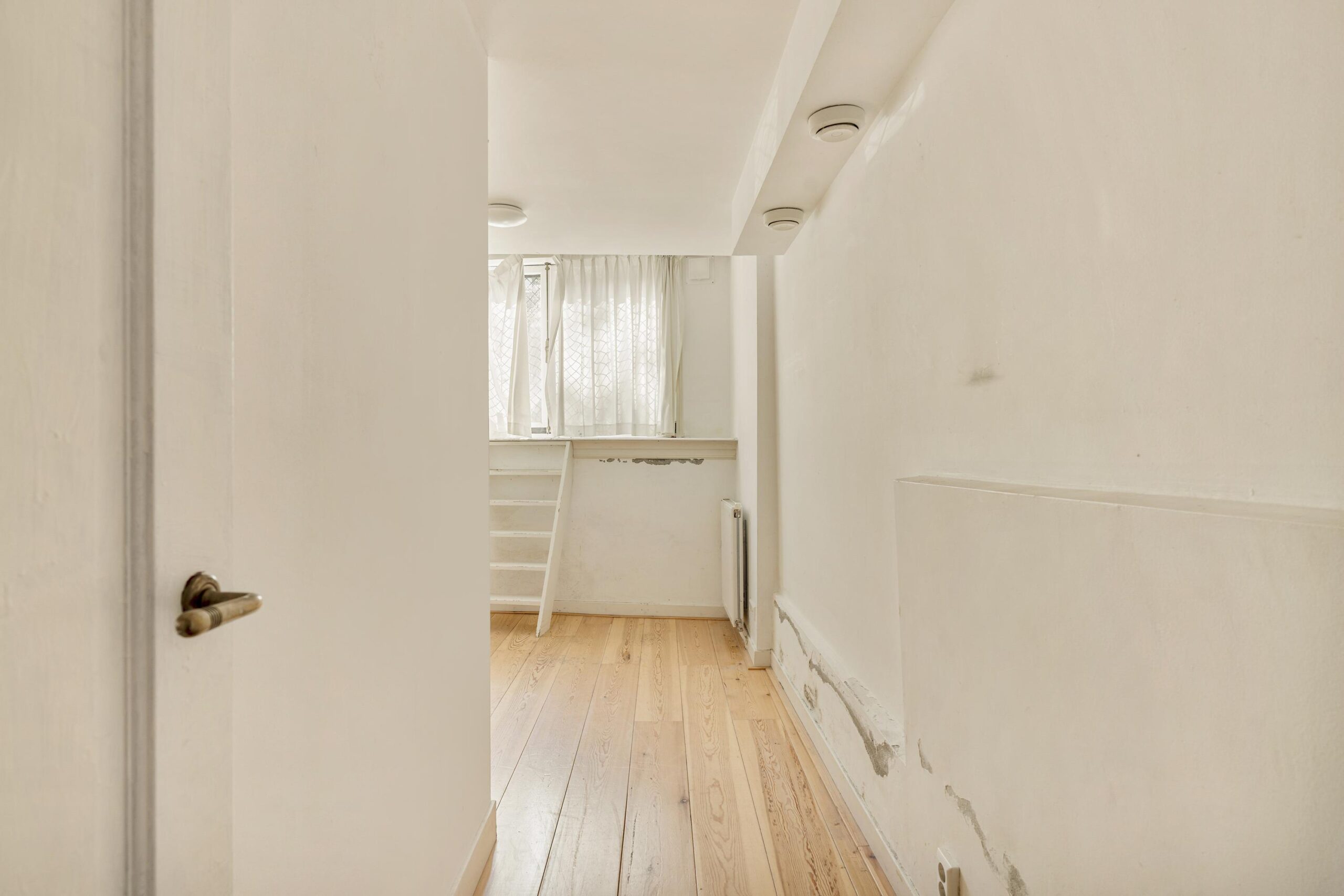 Oudezijds Voorburgwal 194 A in AMSTERDAM-17