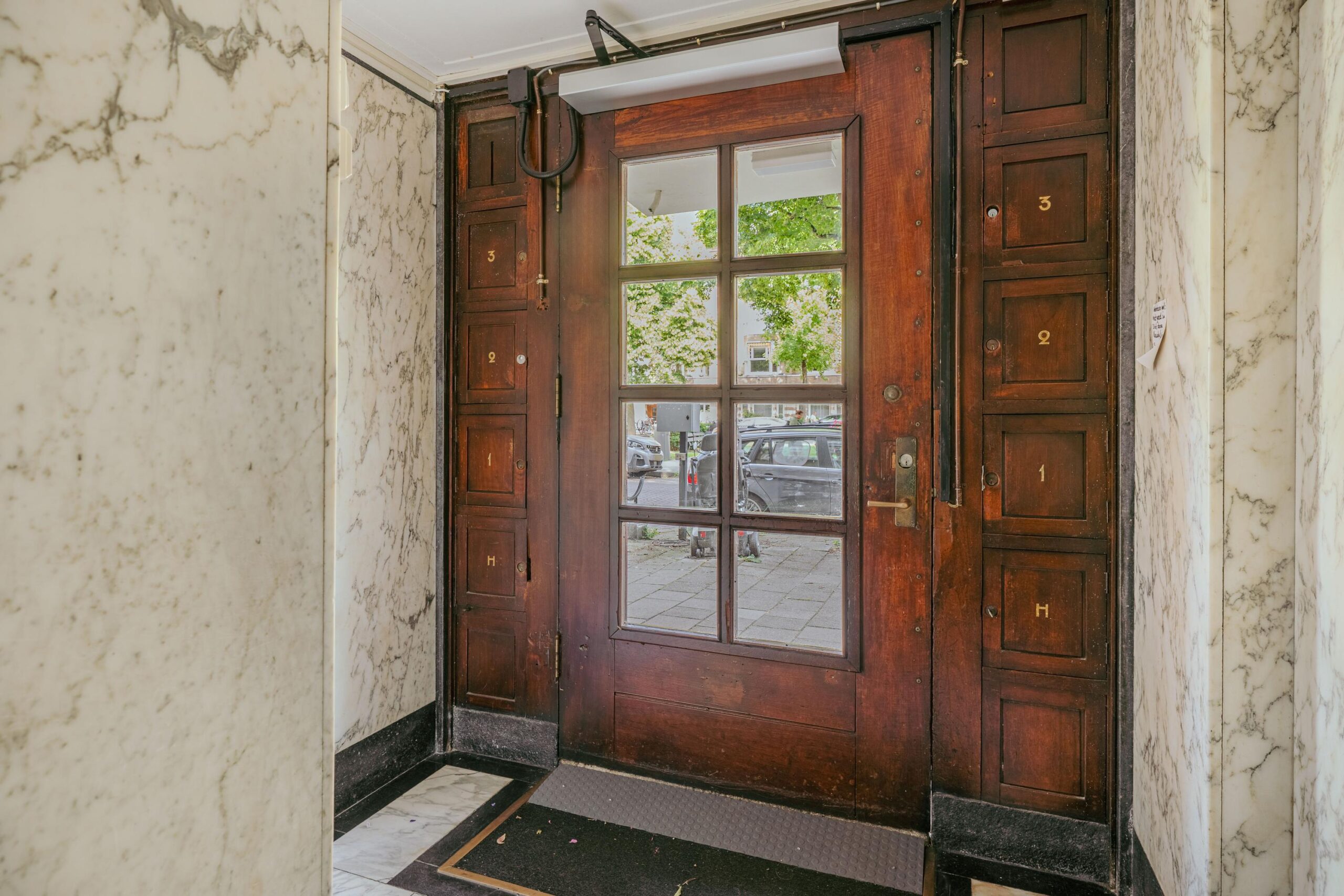 Minervalaan 76 3 in AMSTERDAM-31