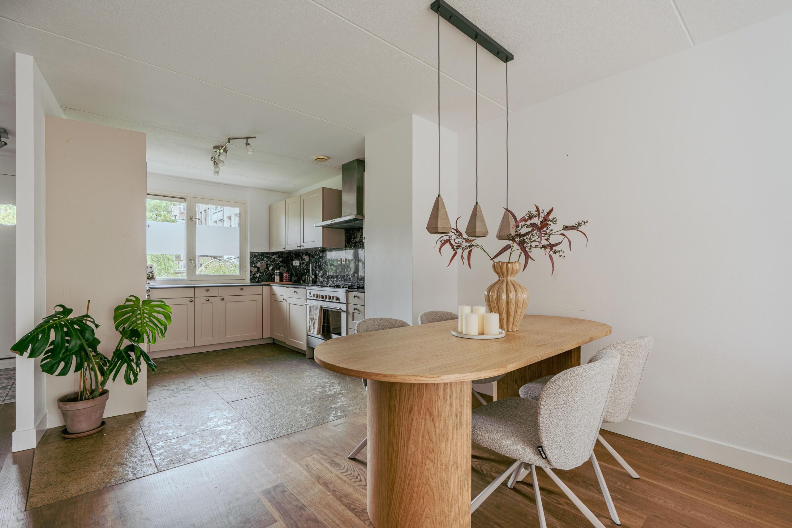 Hemonystraat 32 E in AMSTERDAM-7