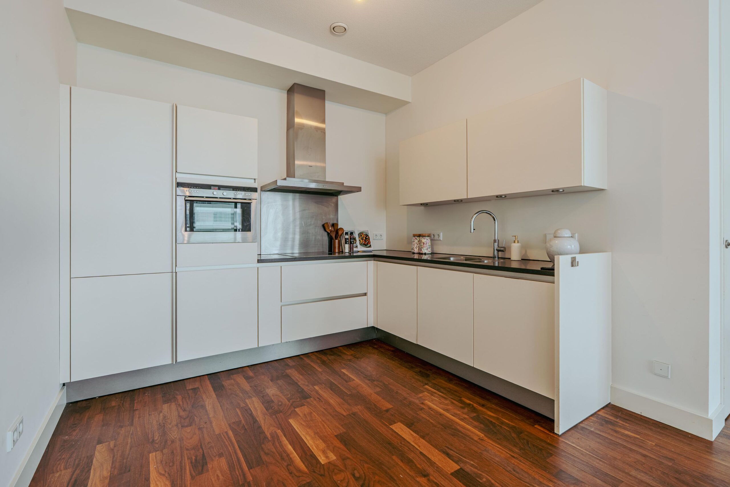 Gustav Mahlerlaan 132 in AMSTERDAM-11