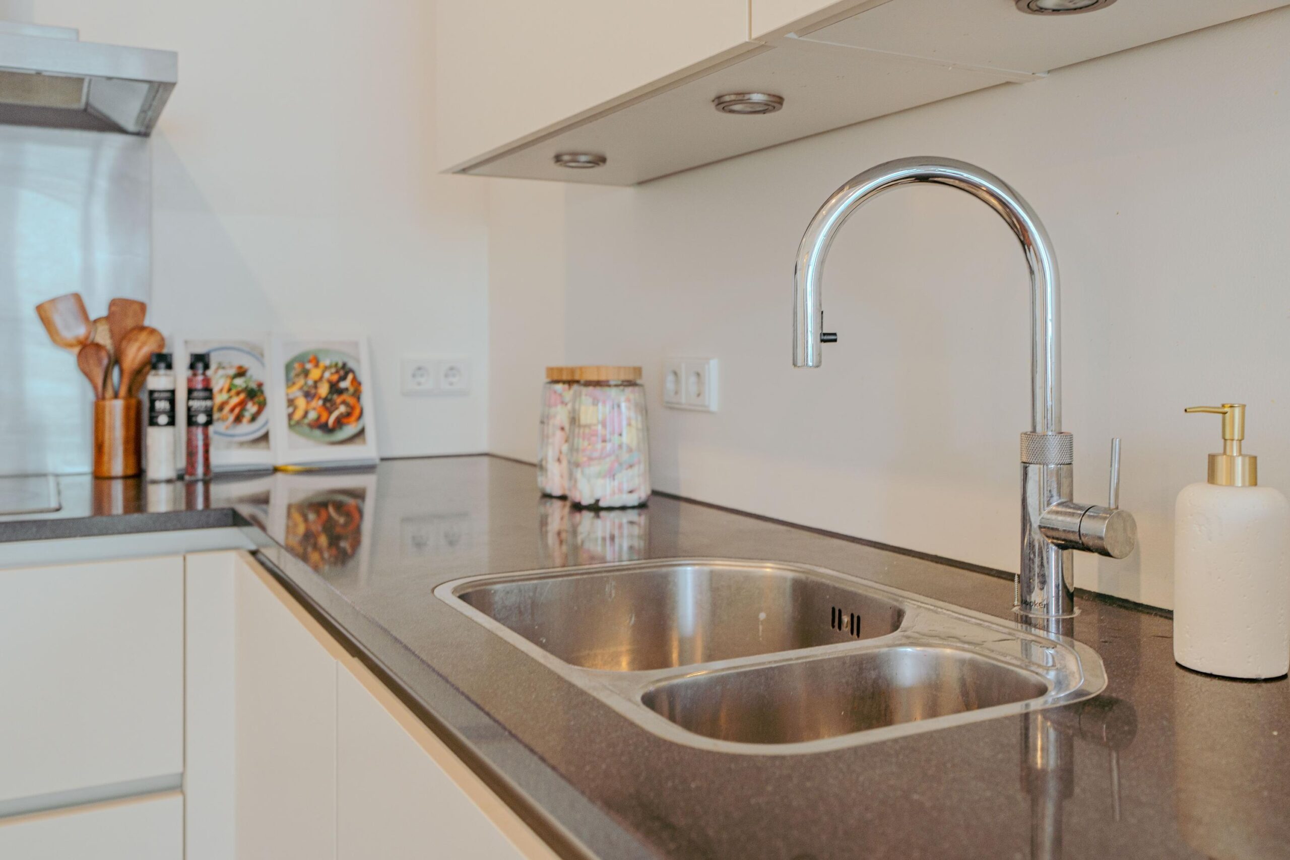 Gustav Mahlerlaan 132 in AMSTERDAM-13