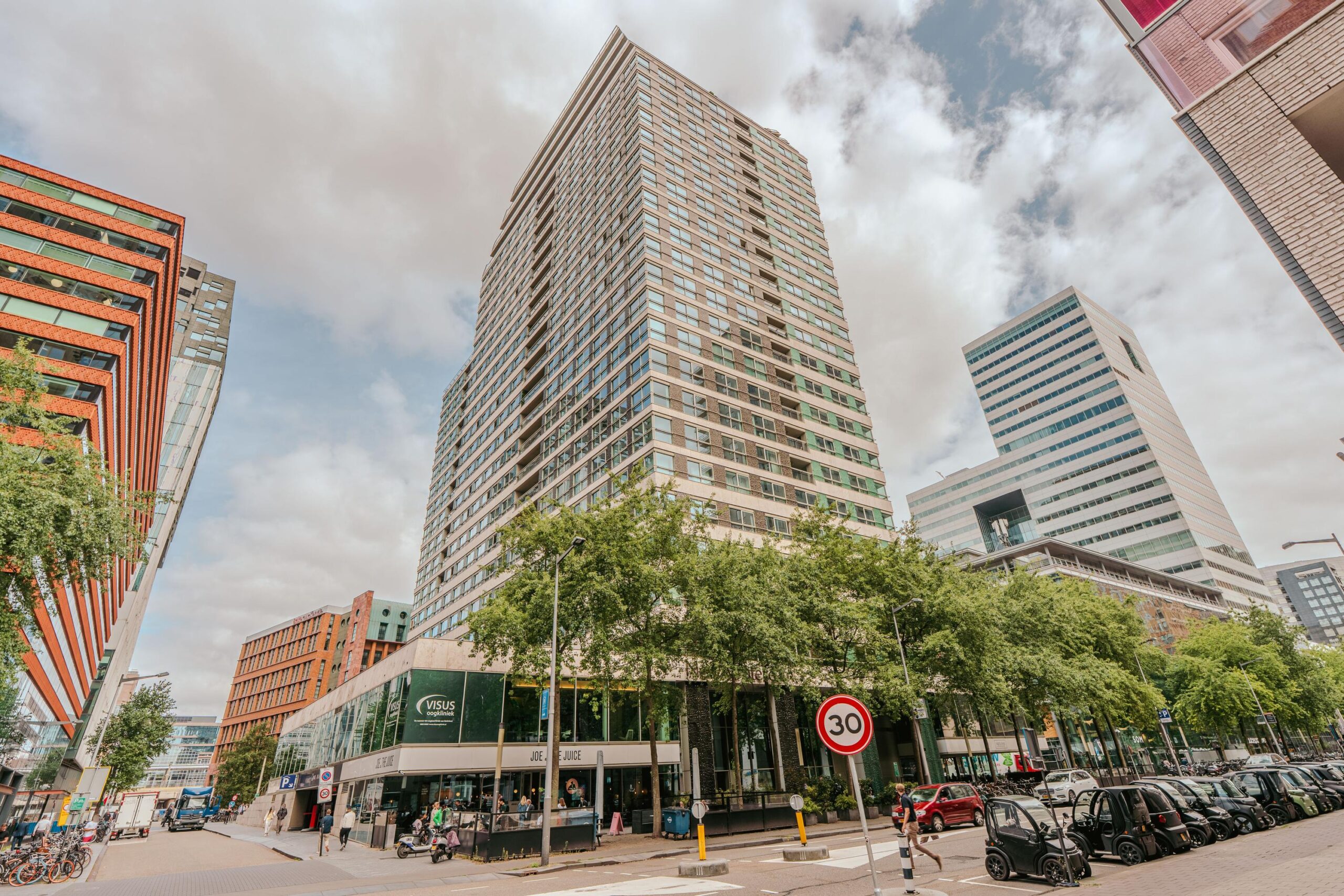 Gustav Mahlerlaan 212 in AMSTERDAM-4