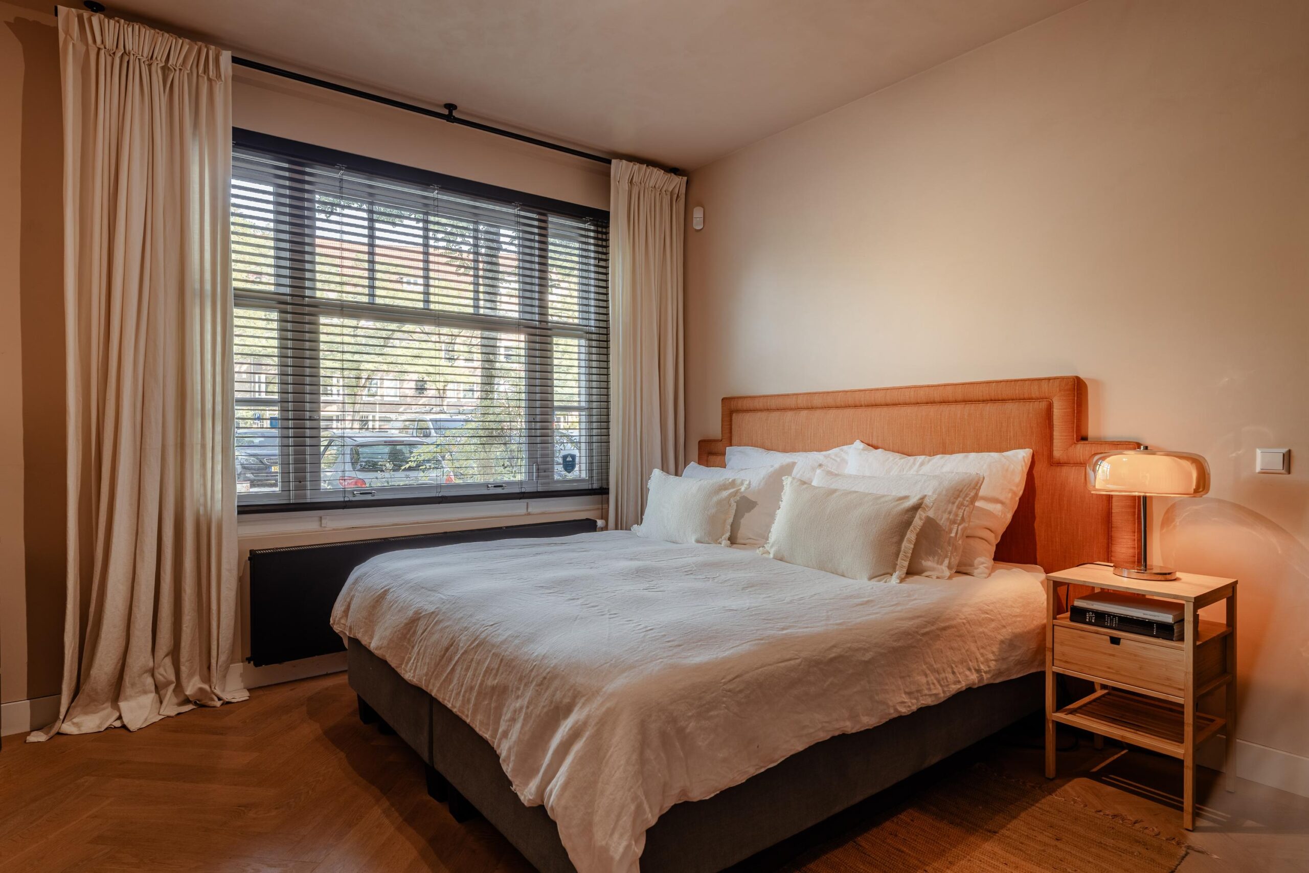 Roerstraat 87 in AMSTERDAM-18