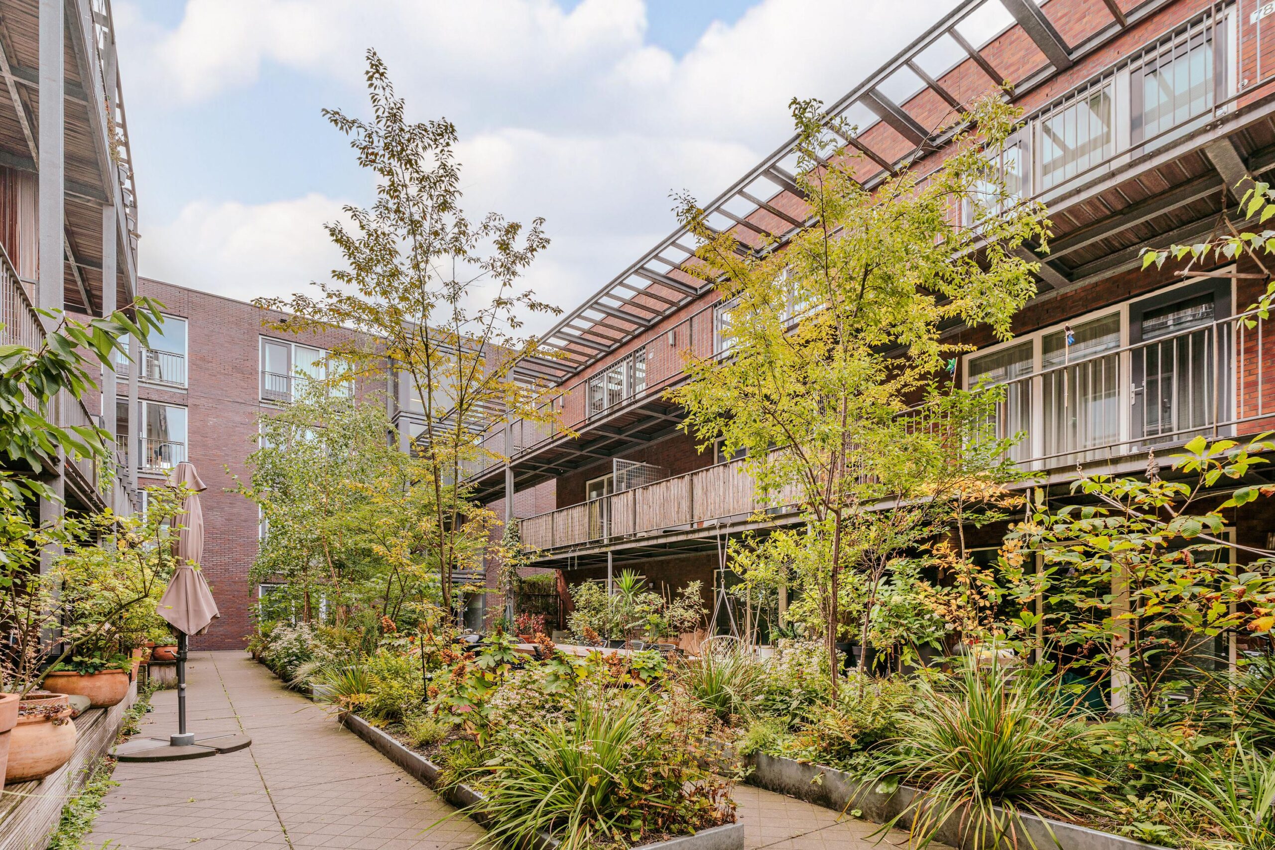 Bos en Lommerplein 74 in AMSTERDAM-25