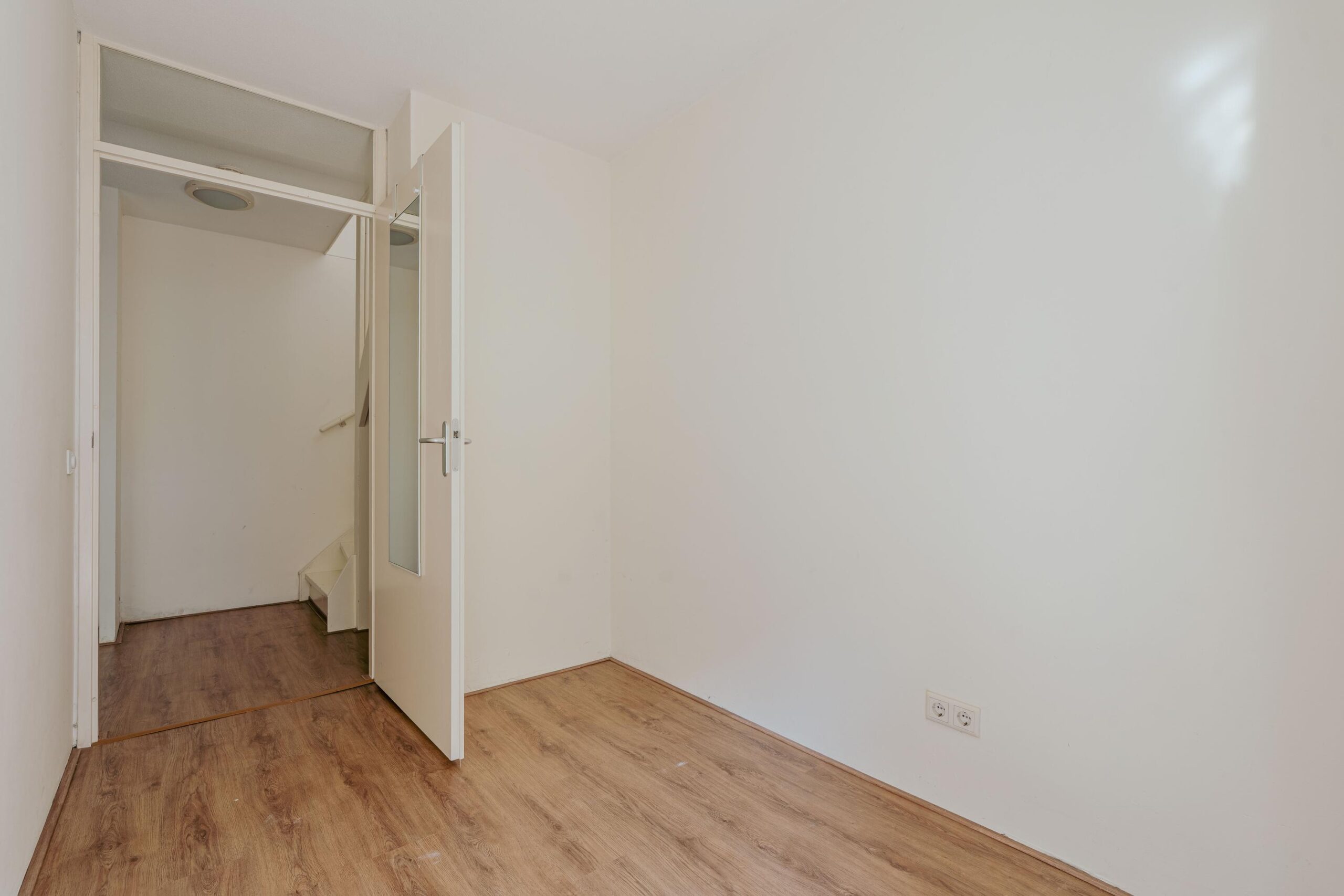 Bos en Lommerplein 74 in AMSTERDAM-16