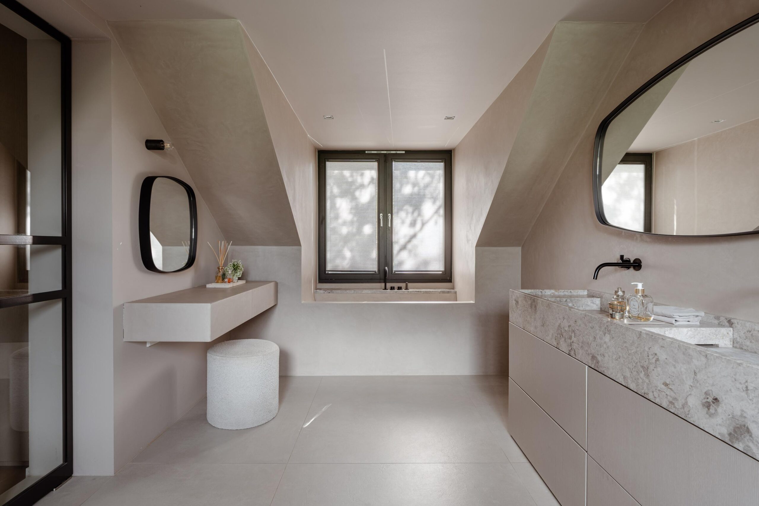 Charlotte van Montpensierlaan 44 in AMSTELVEEN-23