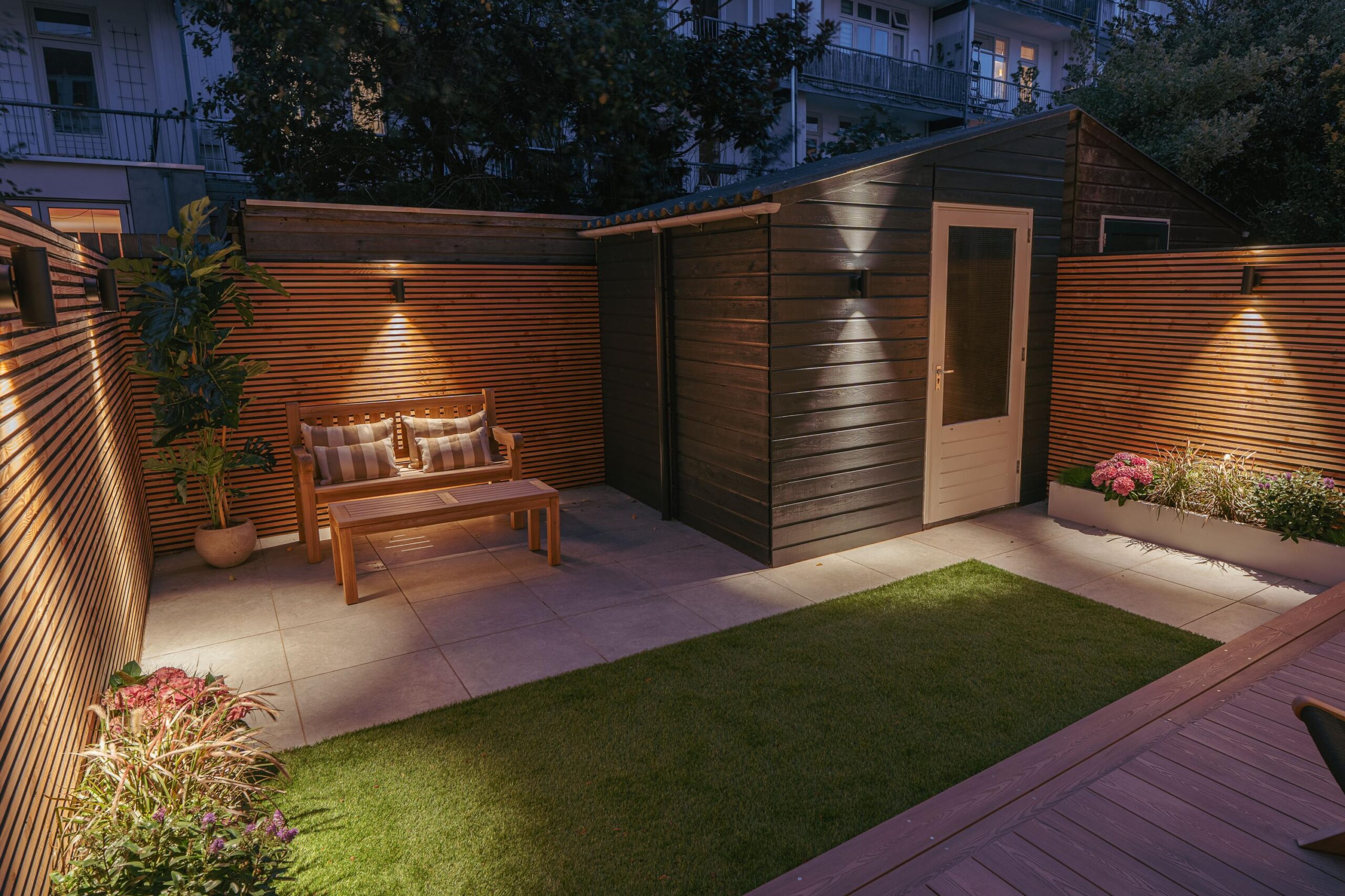 Hoofdweg 373 H in AMSTERDAM-17