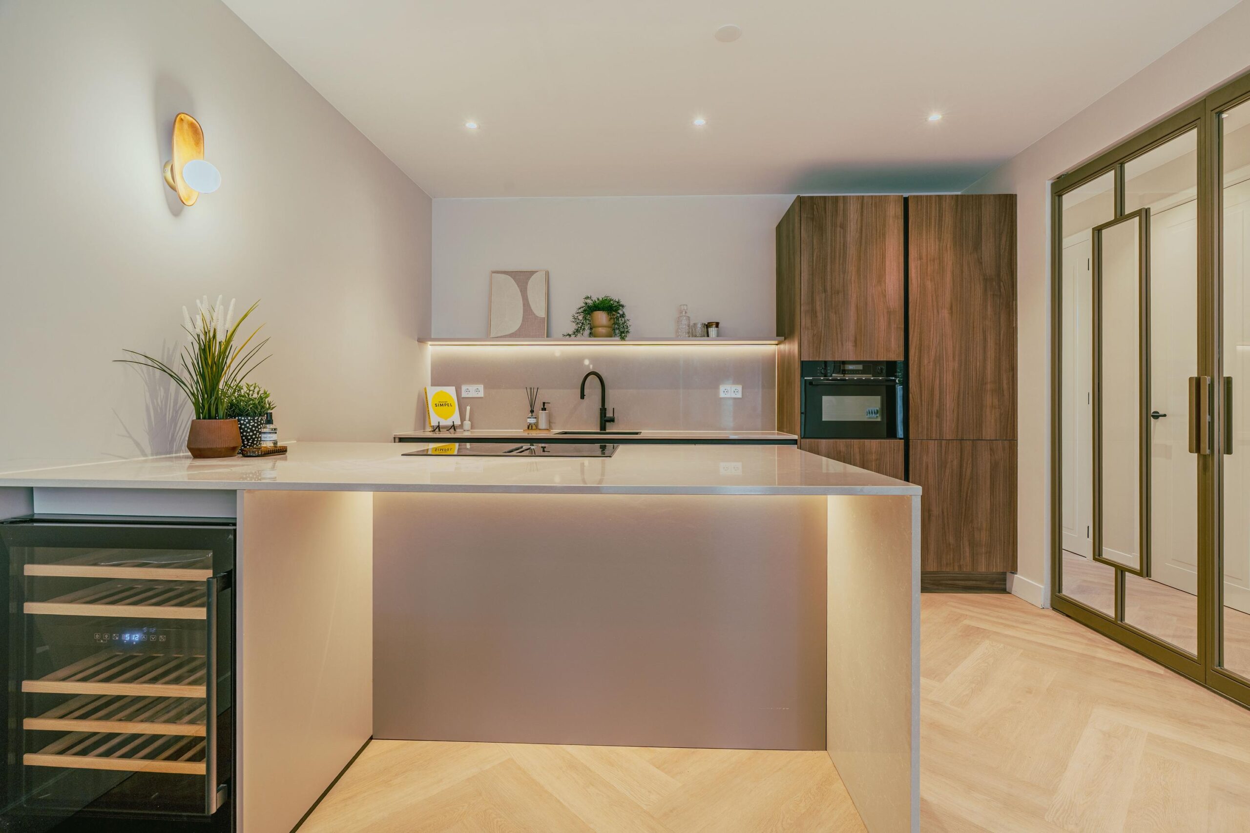 Newtonstraat 93 A in AMSTERDAM-14