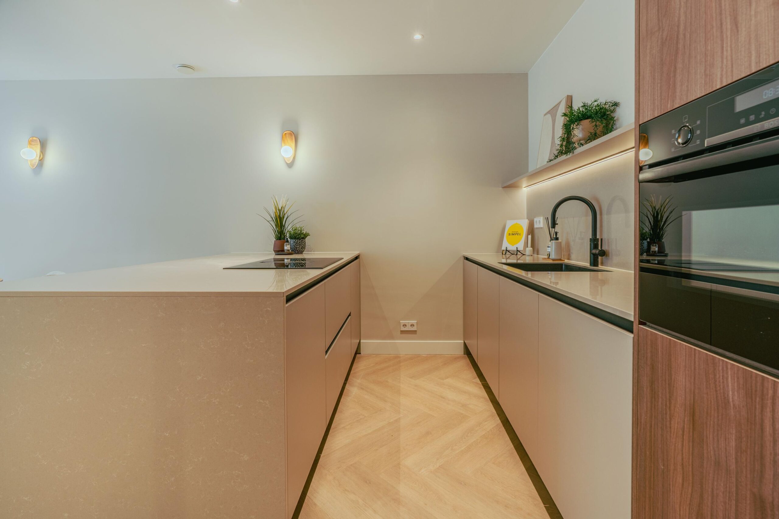 Newtonstraat 93 A in AMSTERDAM-15