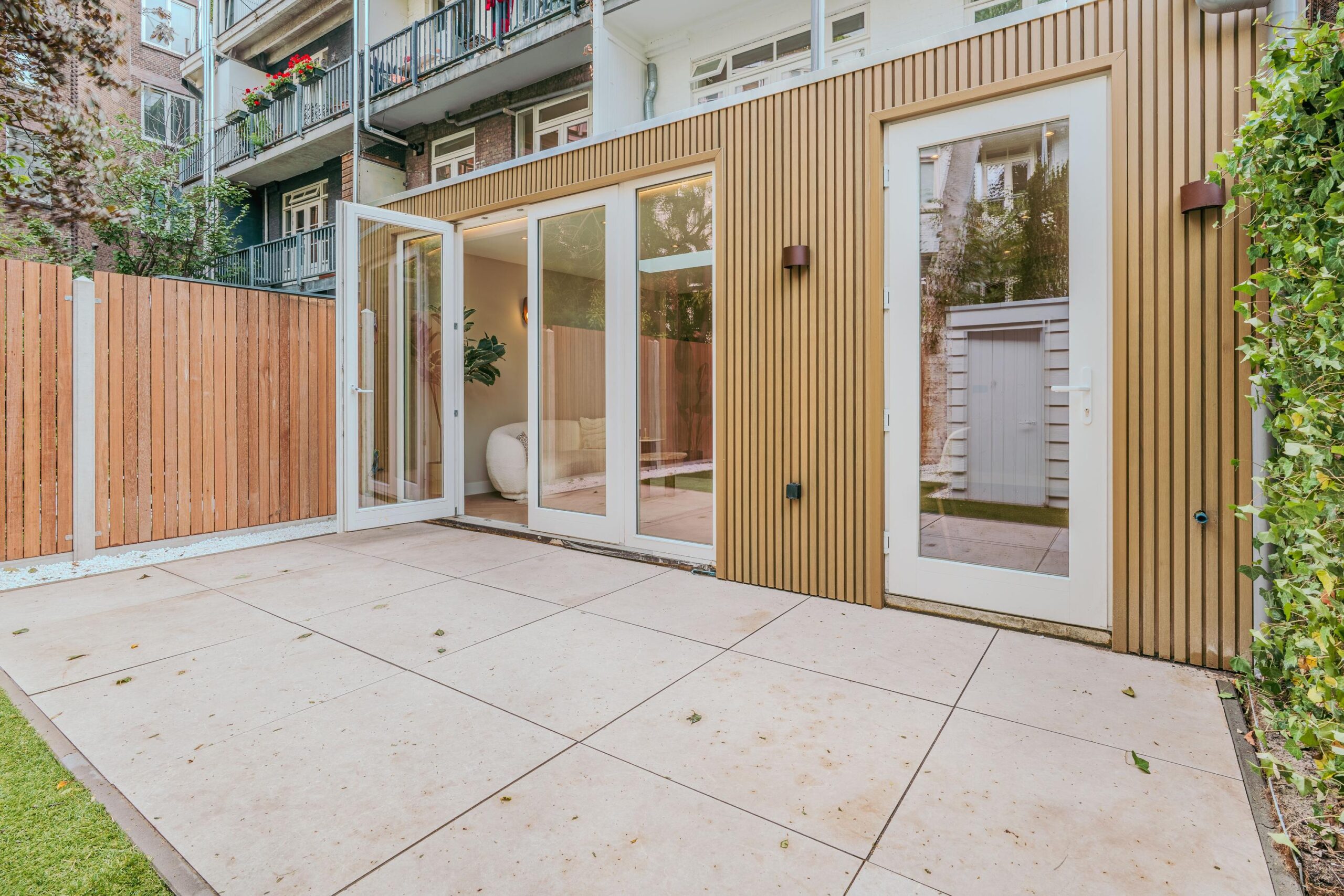 Newtonstraat 93 A in AMSTERDAM-20