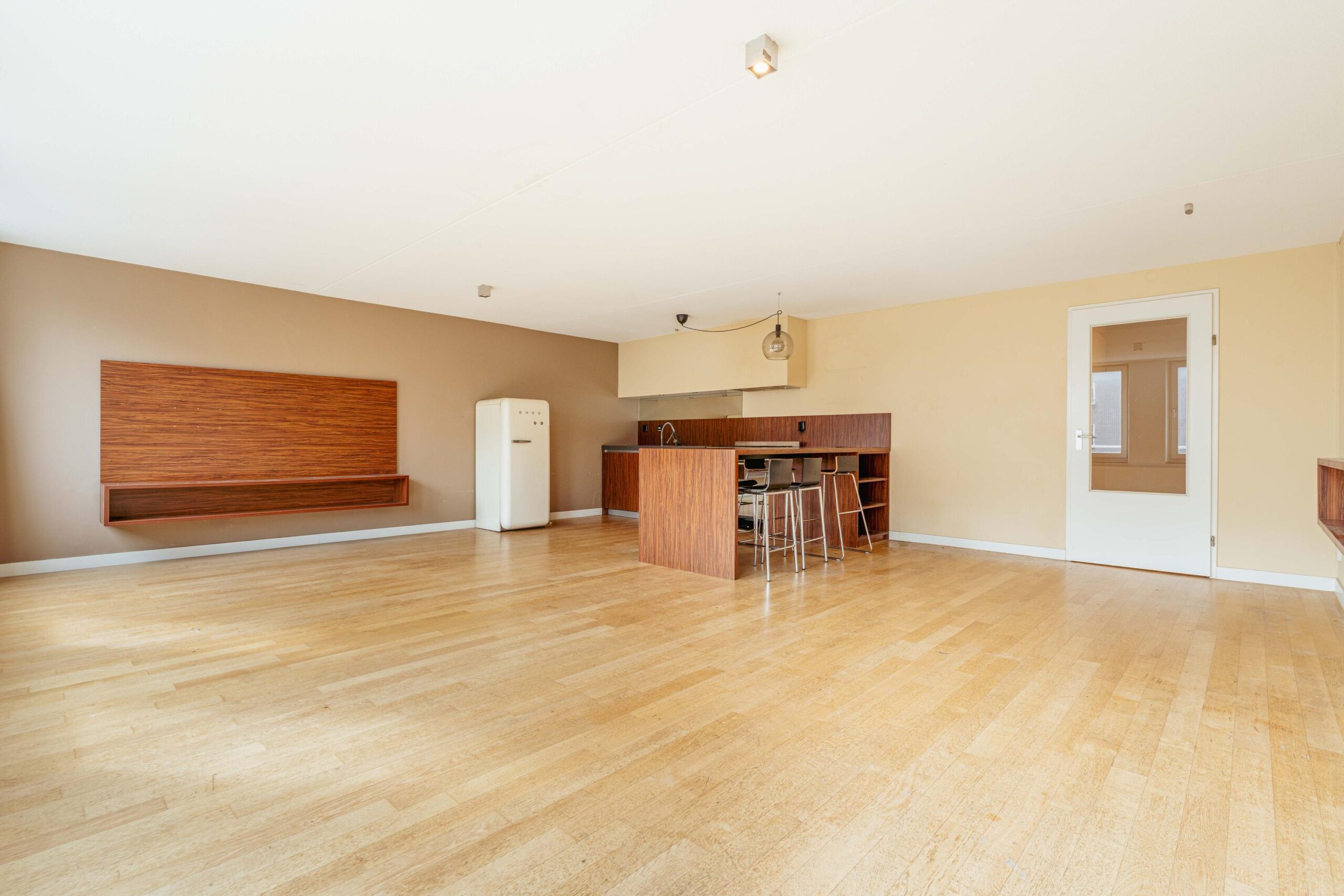 Valkenburgerstraat 186 K in AMSTERDAM-6