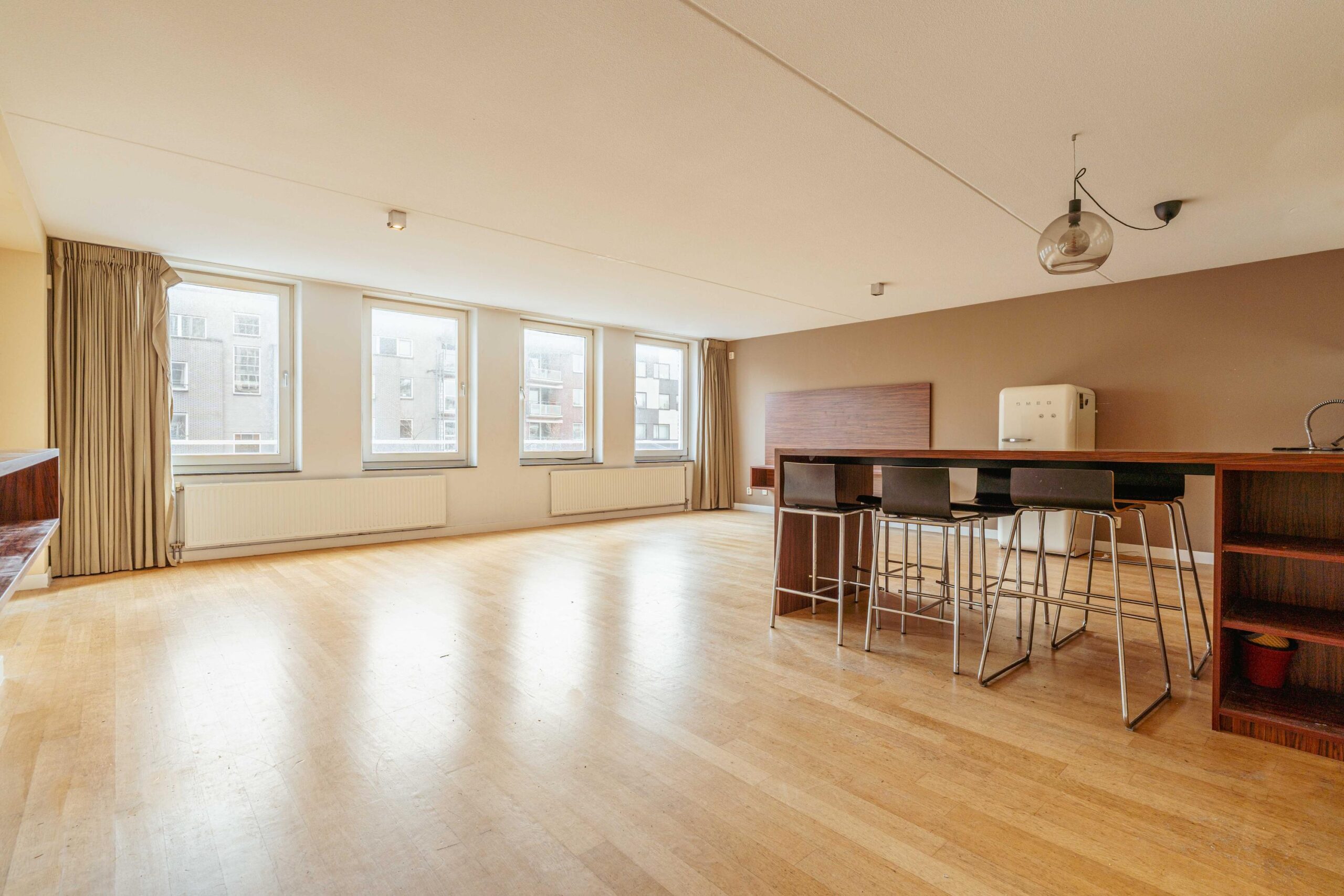 Valkenburgerstraat 186 K in AMSTERDAM-3