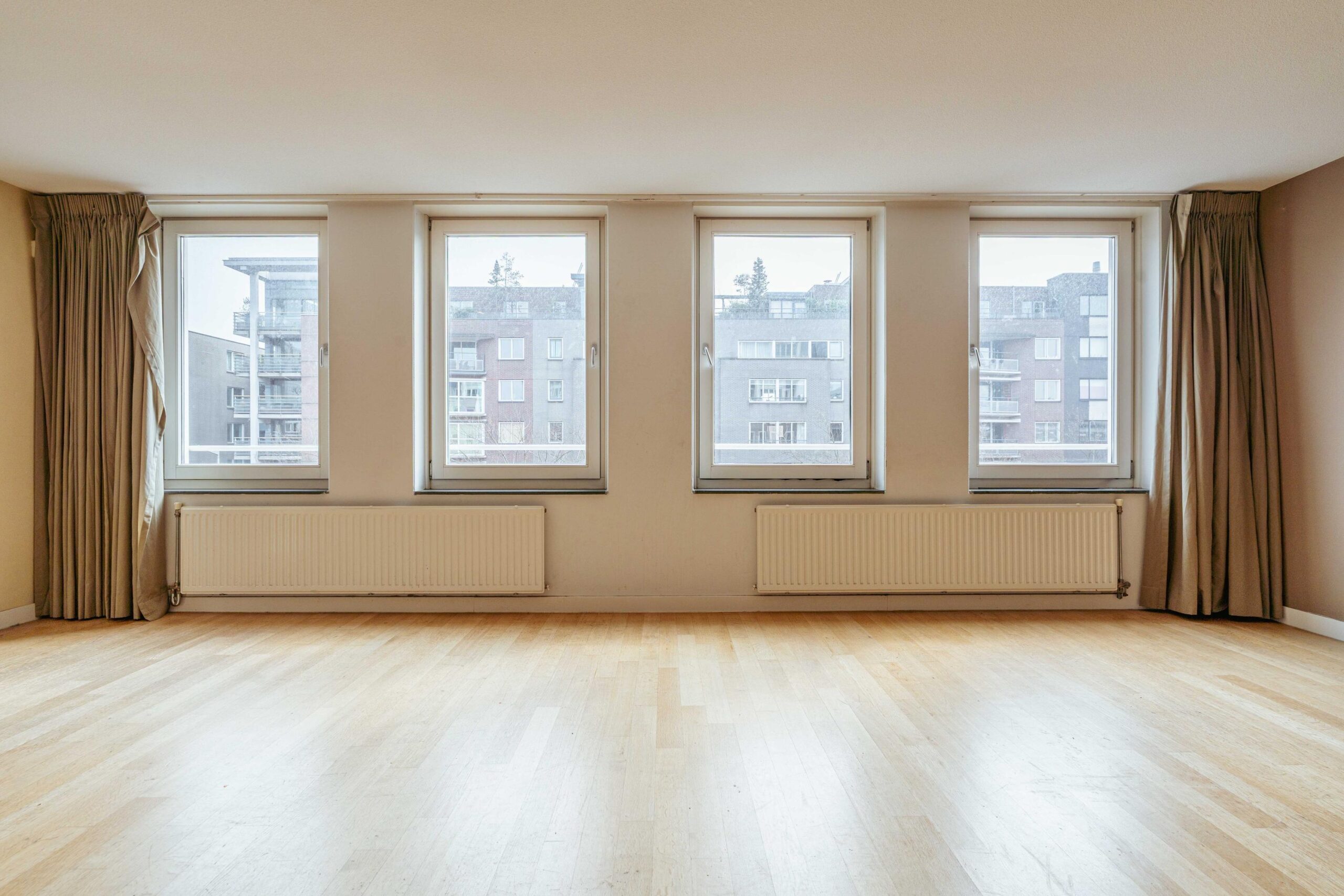 Valkenburgerstraat 186 K in AMSTERDAM-4