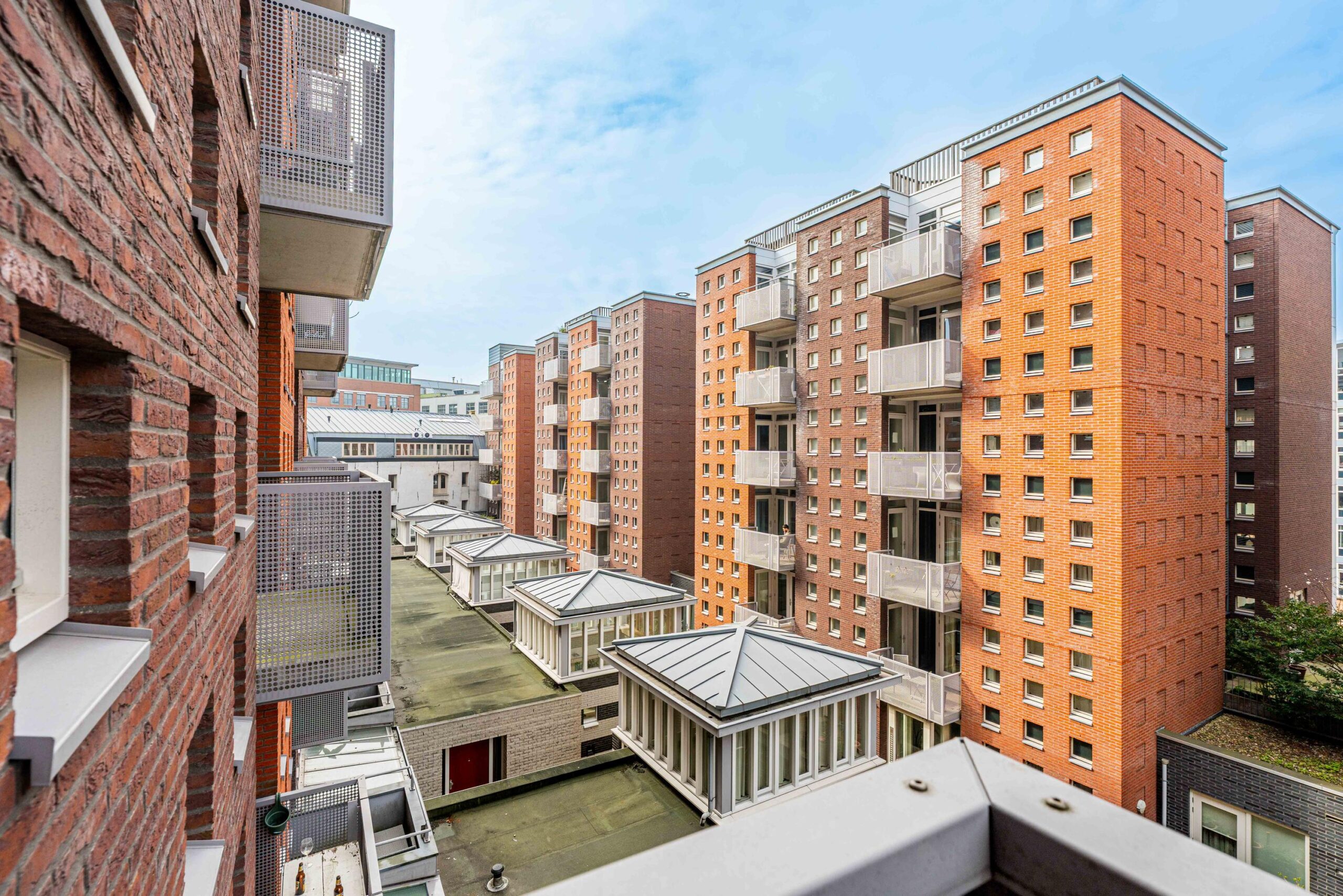 Valkenburgerstraat 186 K in AMSTERDAM-12