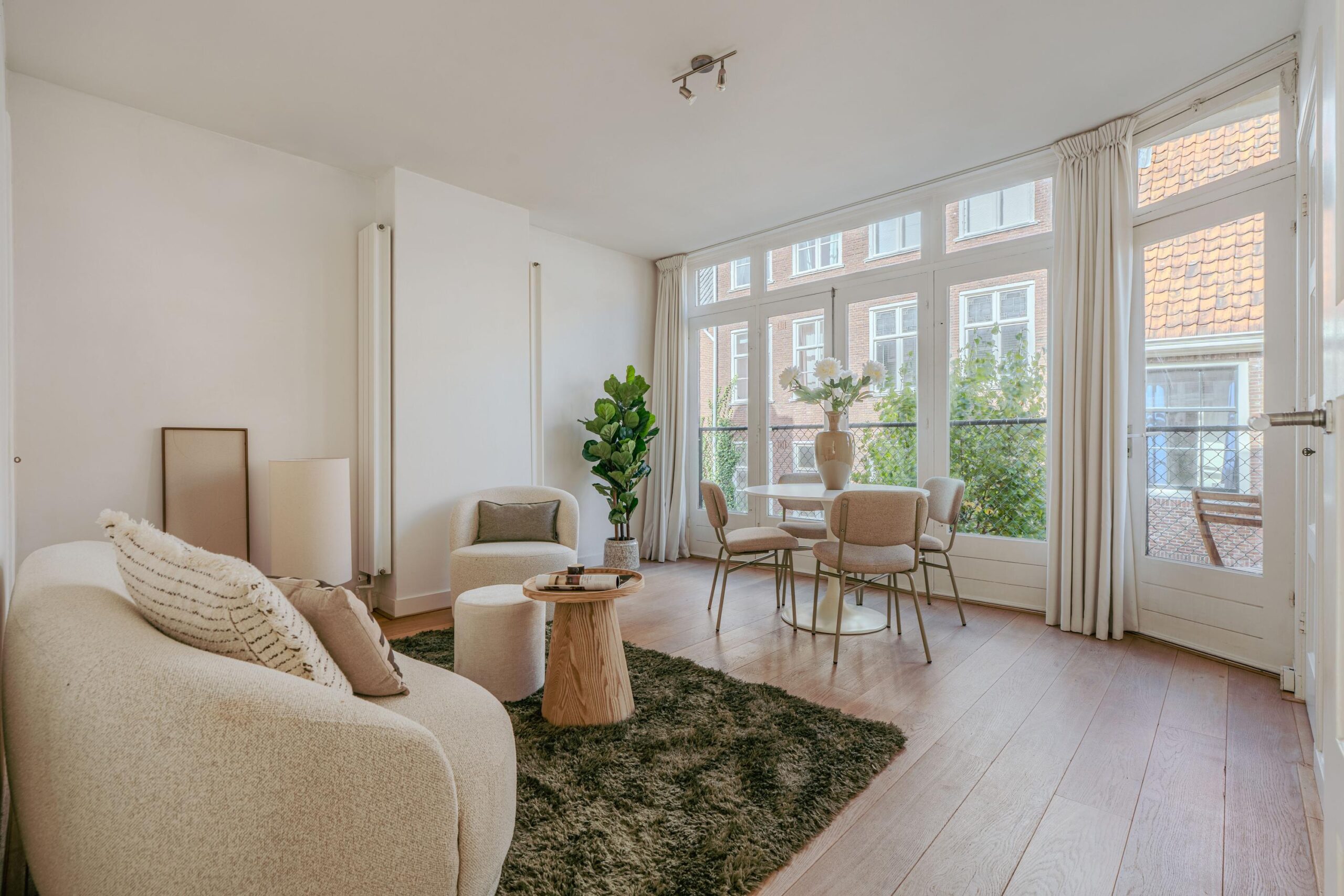 Nieuwe Looiersstraat 68 2 in AMSTERDAM-4