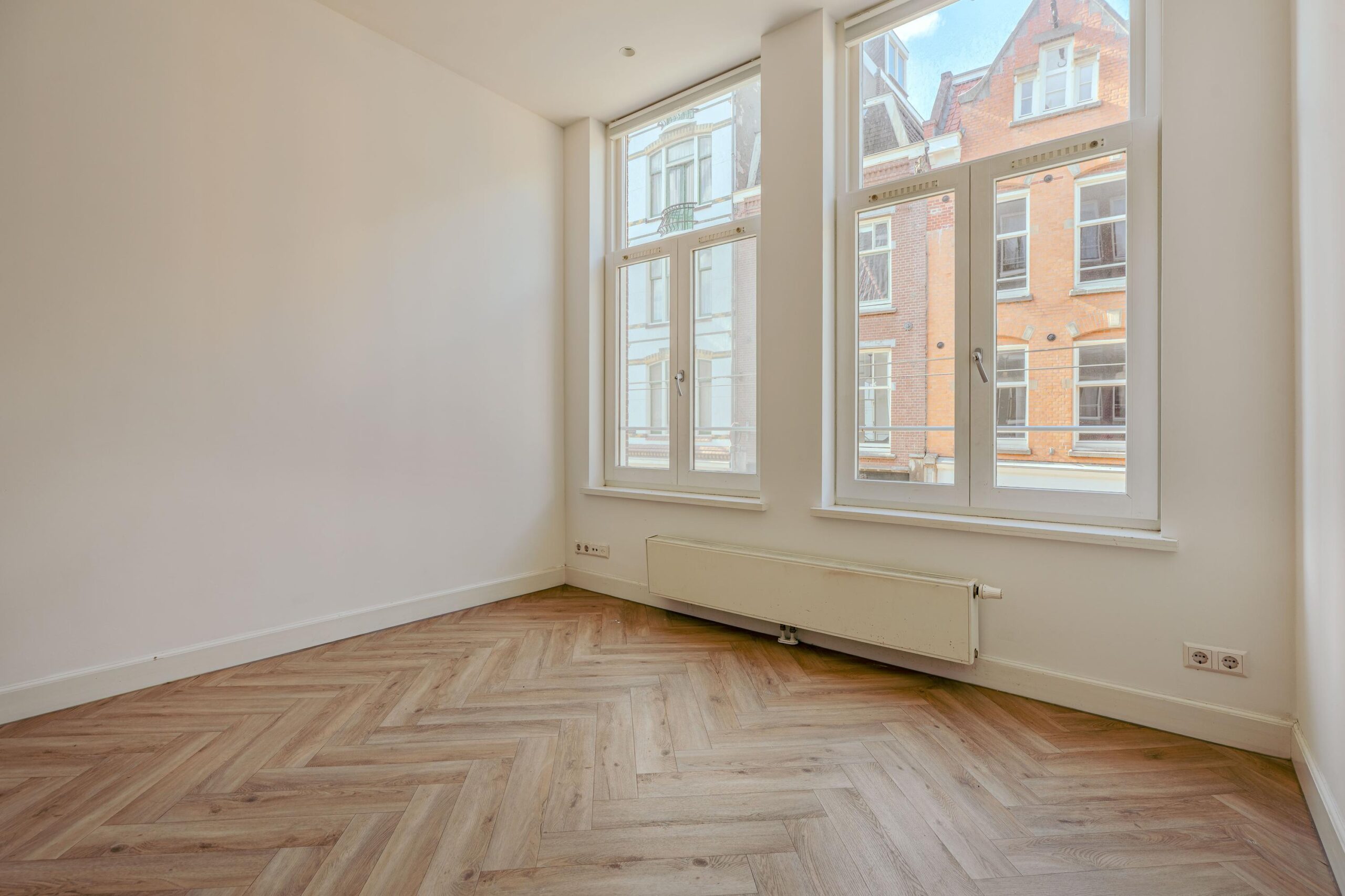 Utrechtsestraat 55 B in AMSTERDAM-7