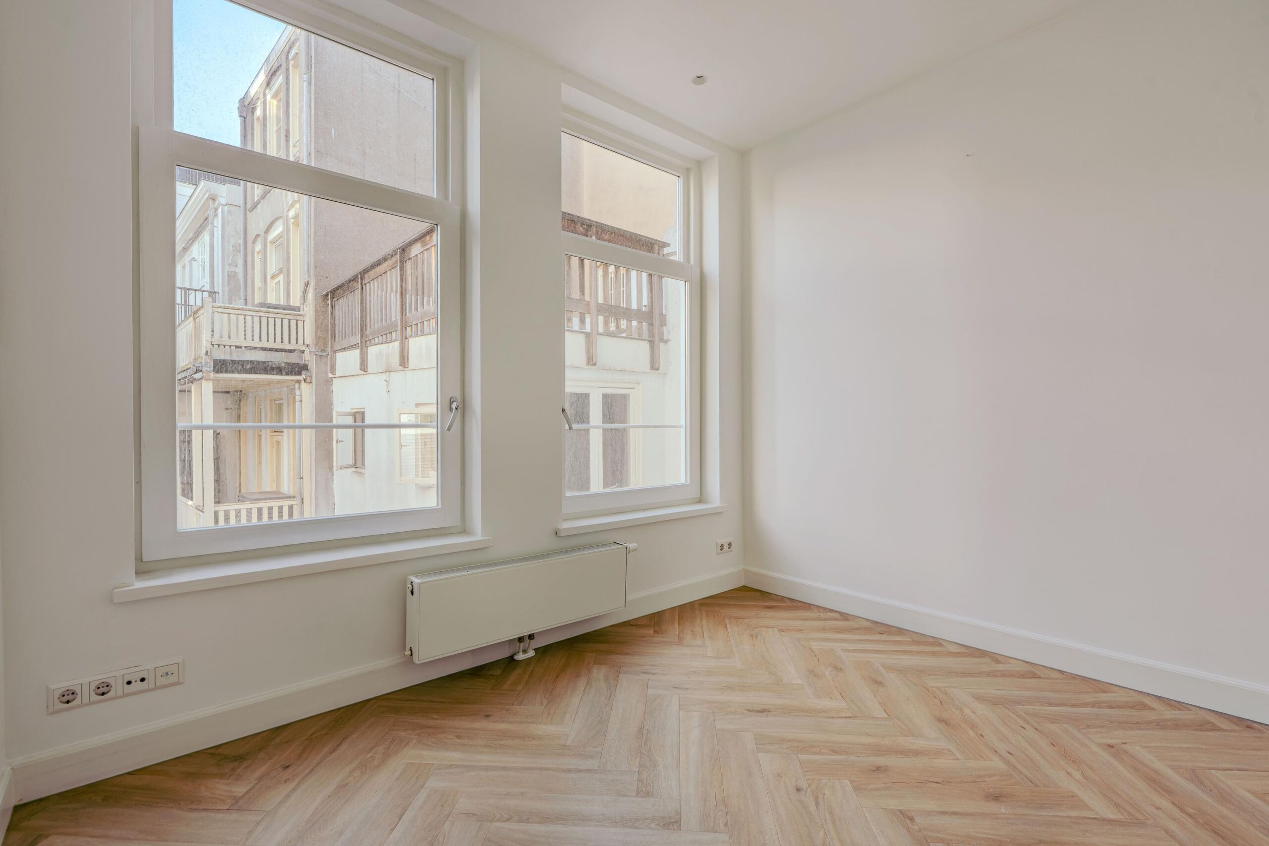 Utrechtsestraat 55 B in AMSTERDAM-16