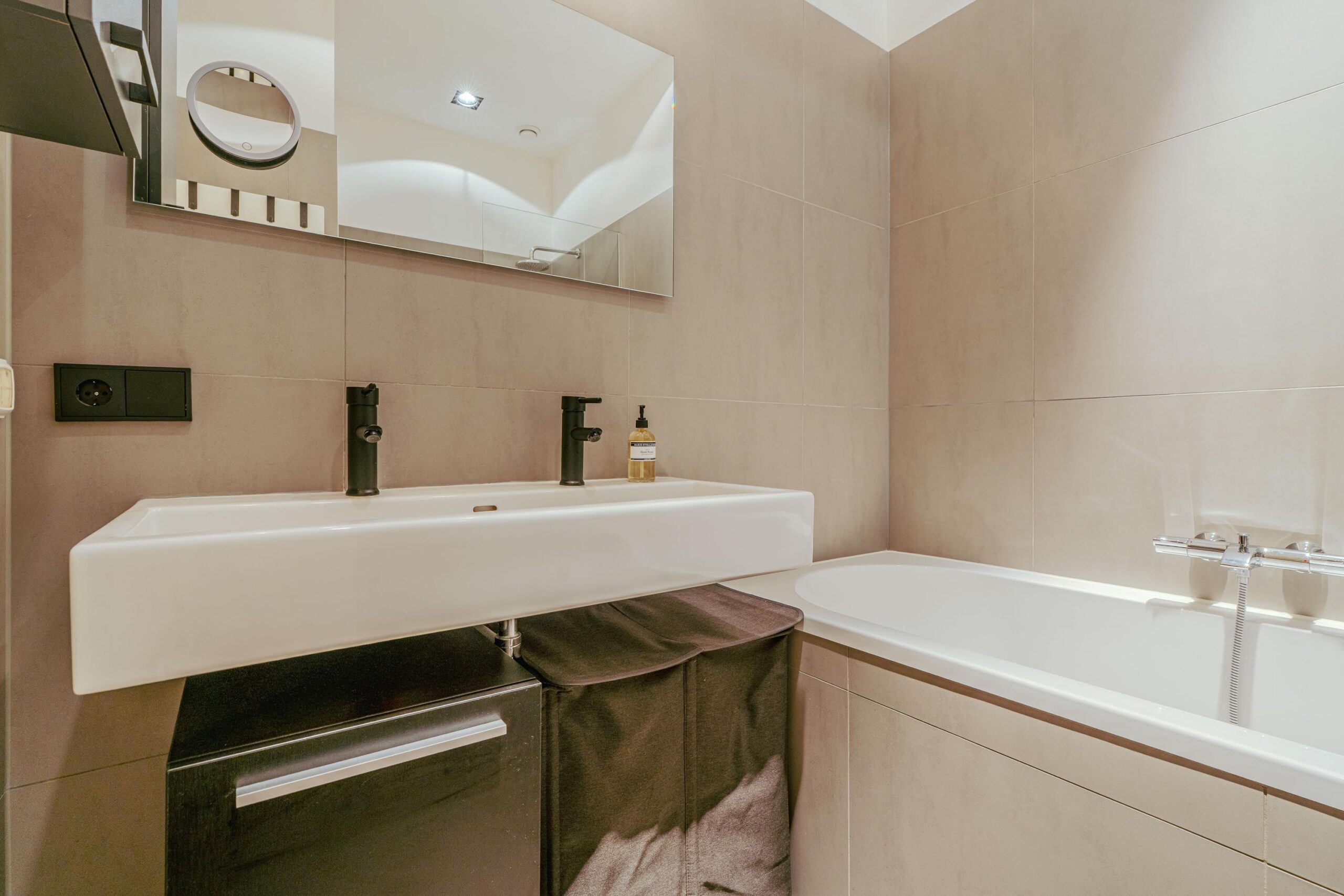 Karel du Jardinstraat 28 H in AMSTERDAM-23