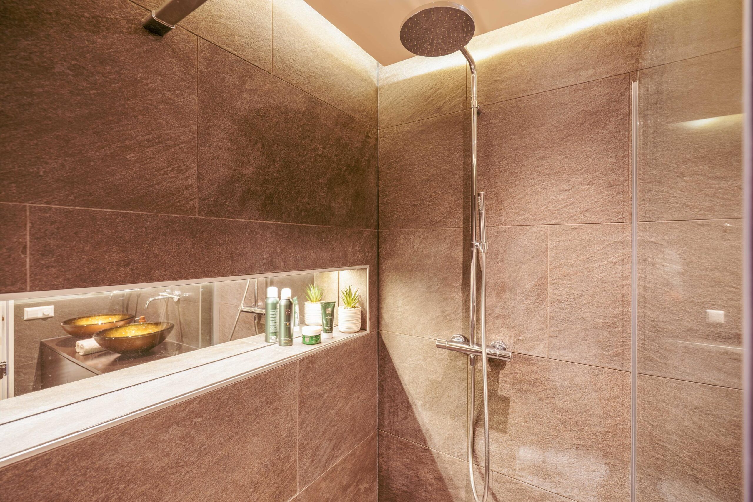 Eerste Van der Helststraat 1 A 25 in AMSTERDAM-23