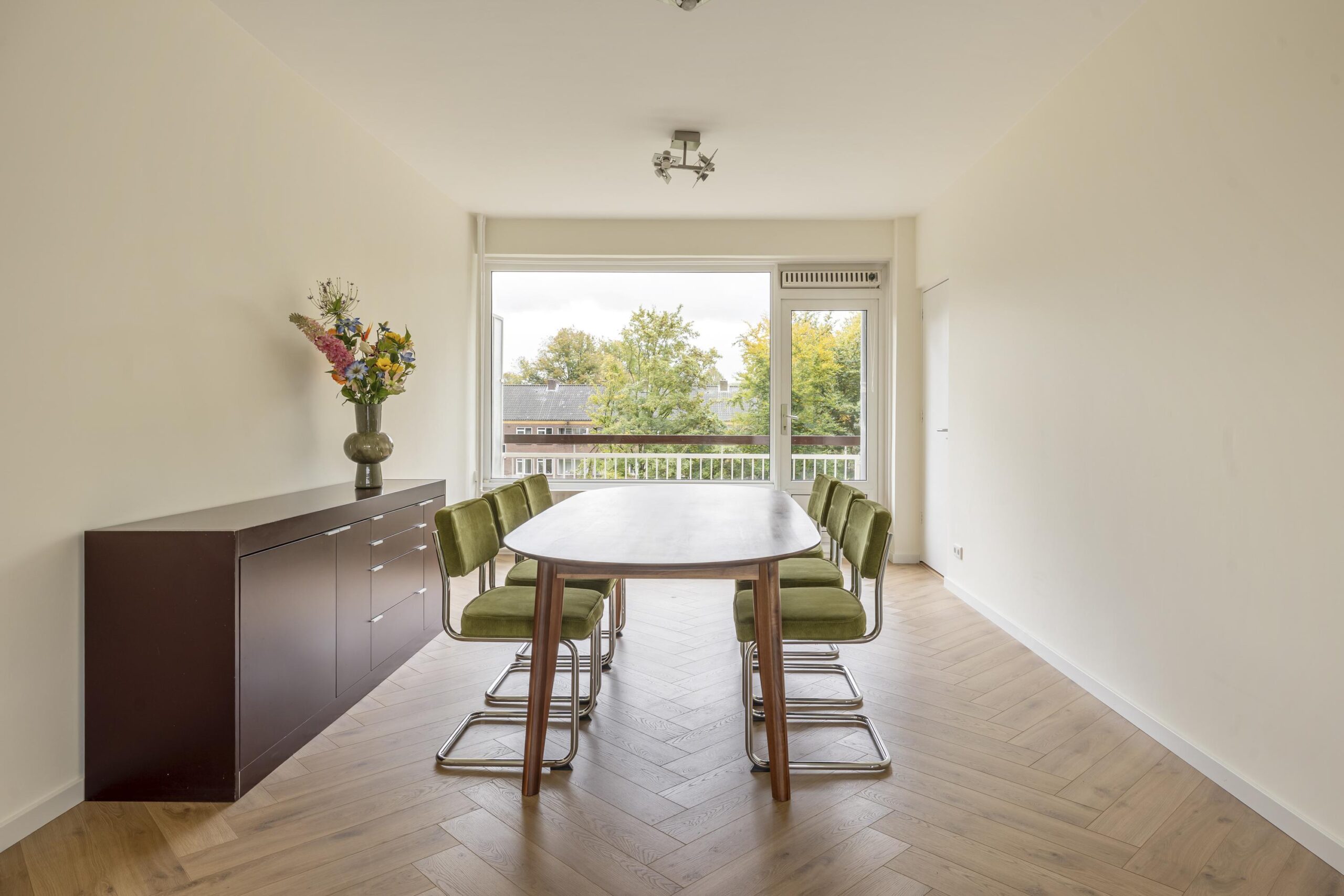 Van Nijenrodeweg 843 in AMSTERDAM-3