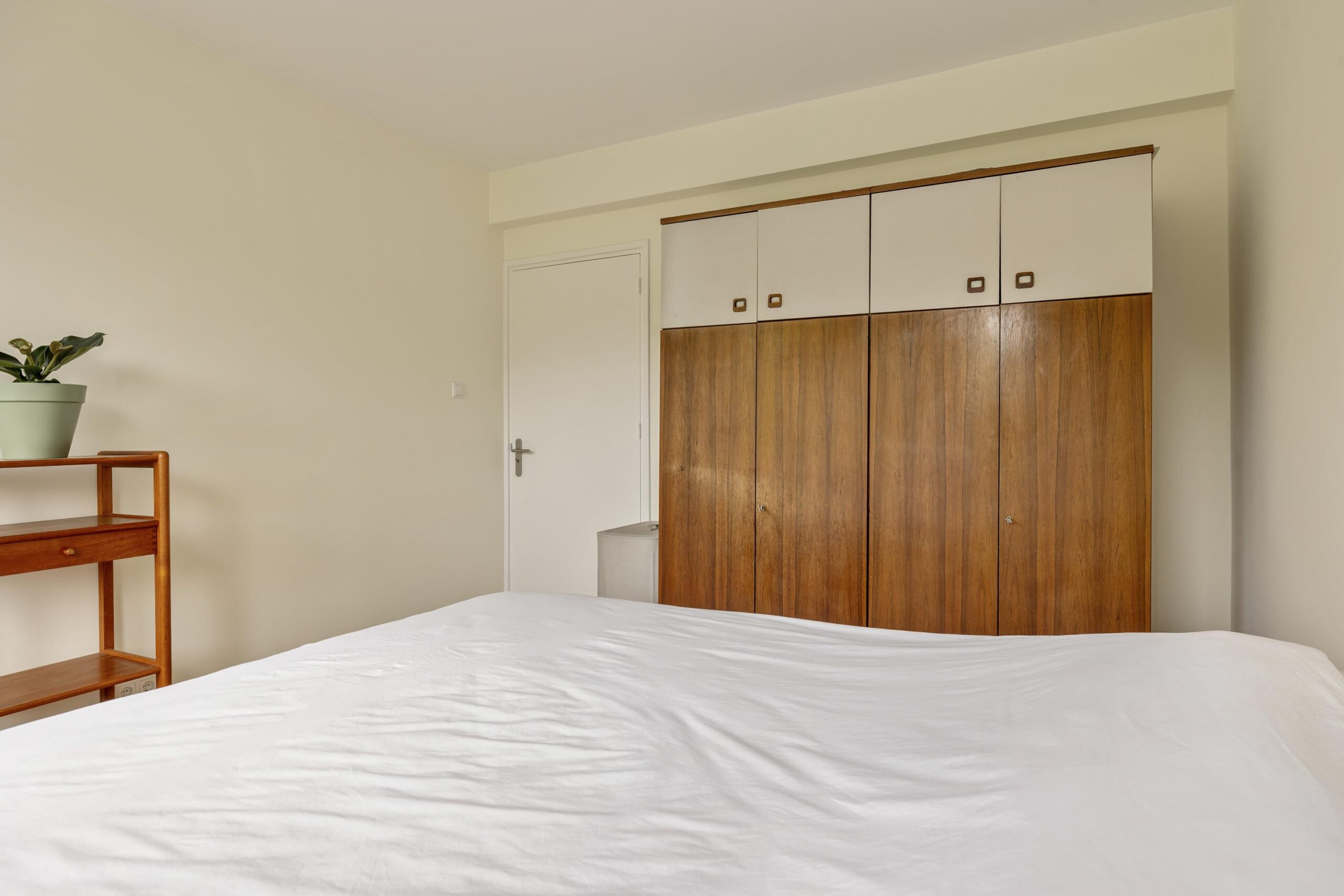 Van Nijenrodeweg 843 in AMSTERDAM-18