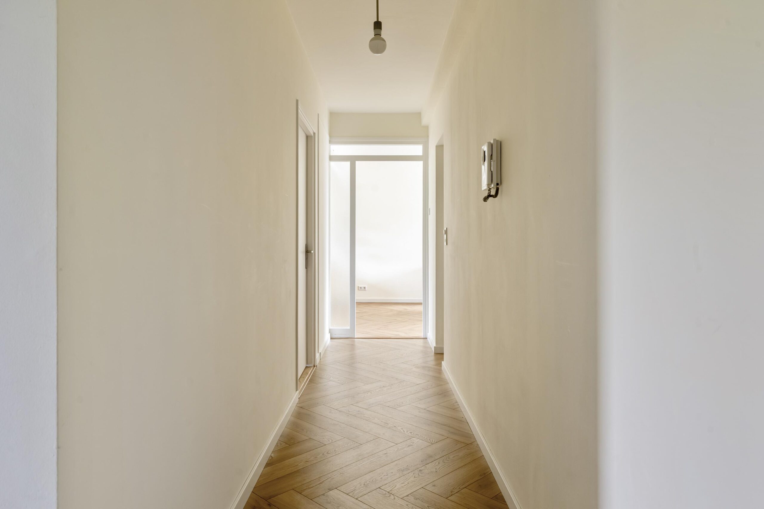 Van Nijenrodeweg 843 in AMSTERDAM-4