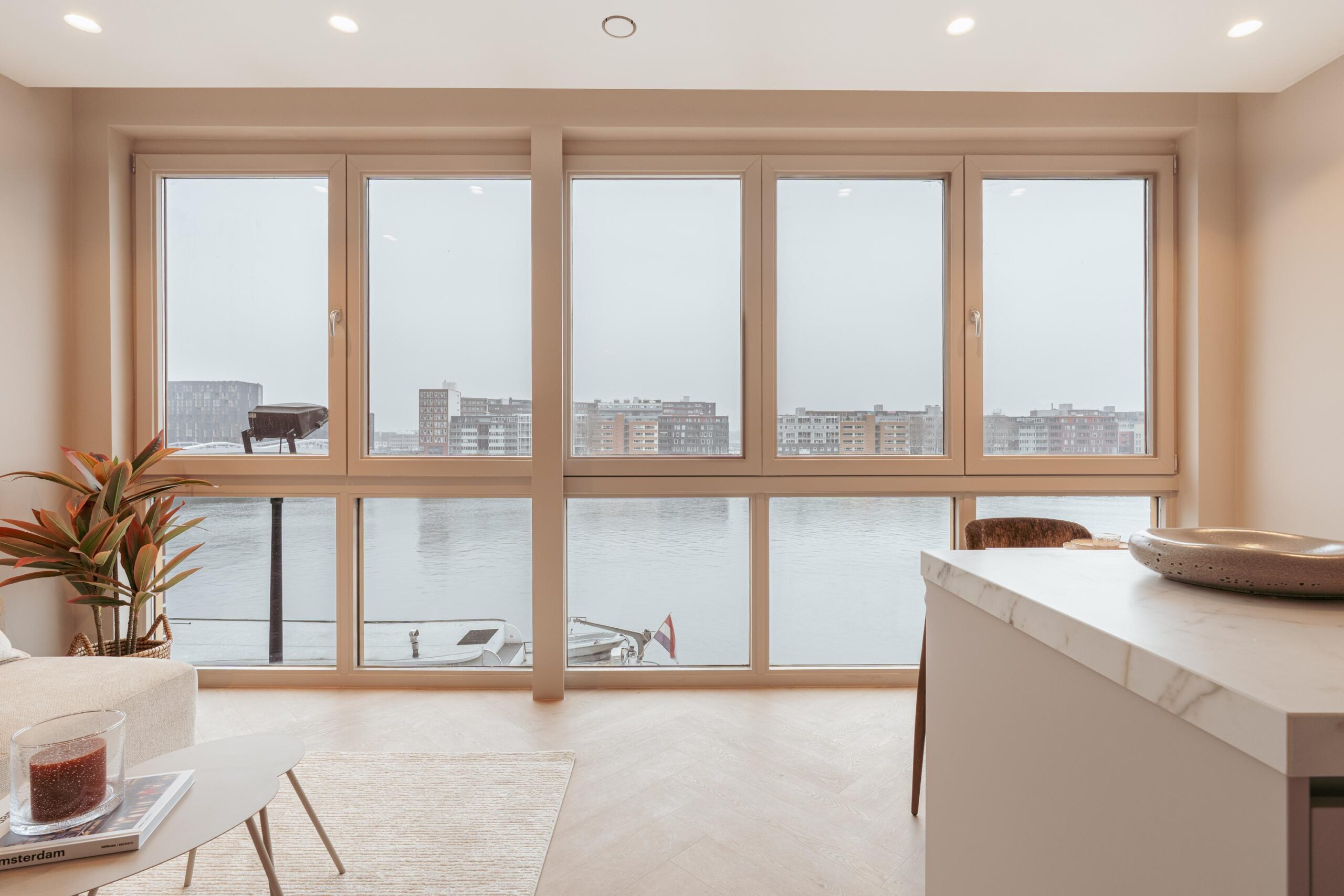 Veemkade 270 in AMSTERDAM-7