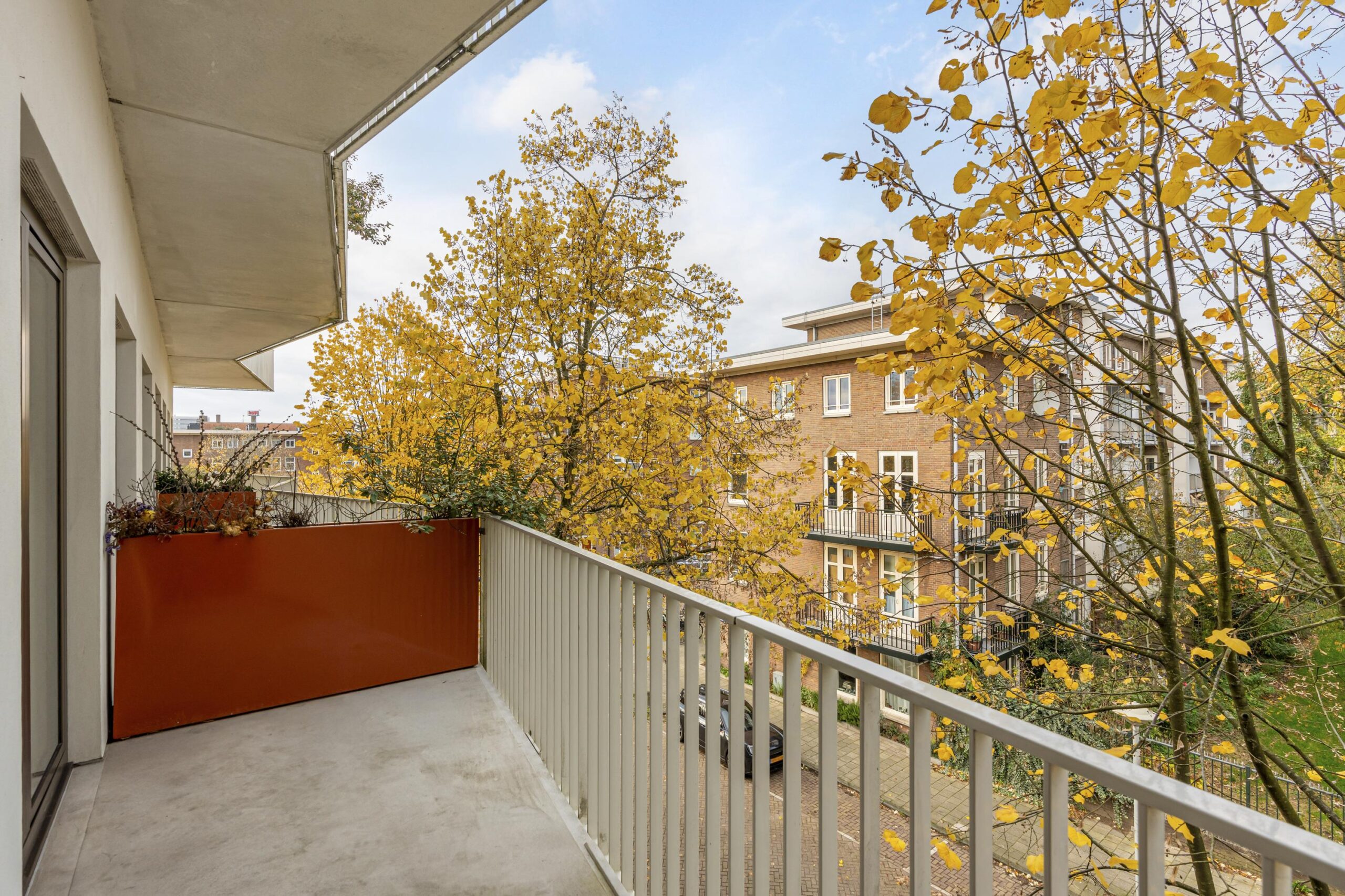 President Kennedyplantsoen 35 in AMSTERDAM-8