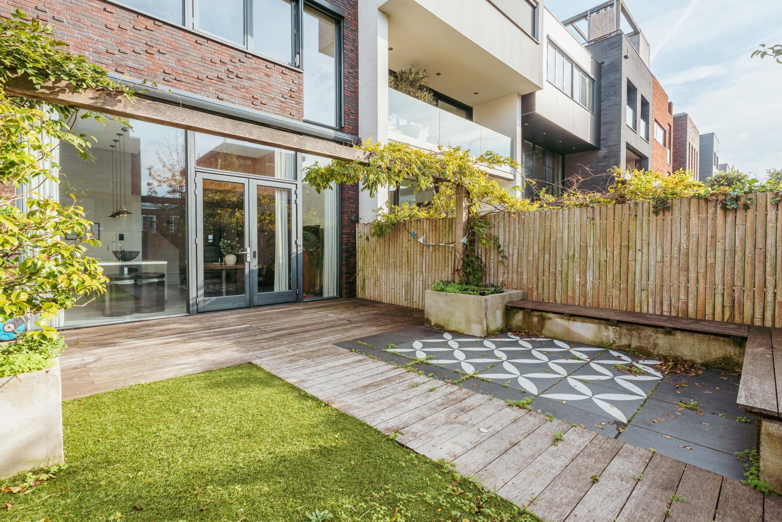 Bert Haanstrakade 398 in AMSTERDAM-15