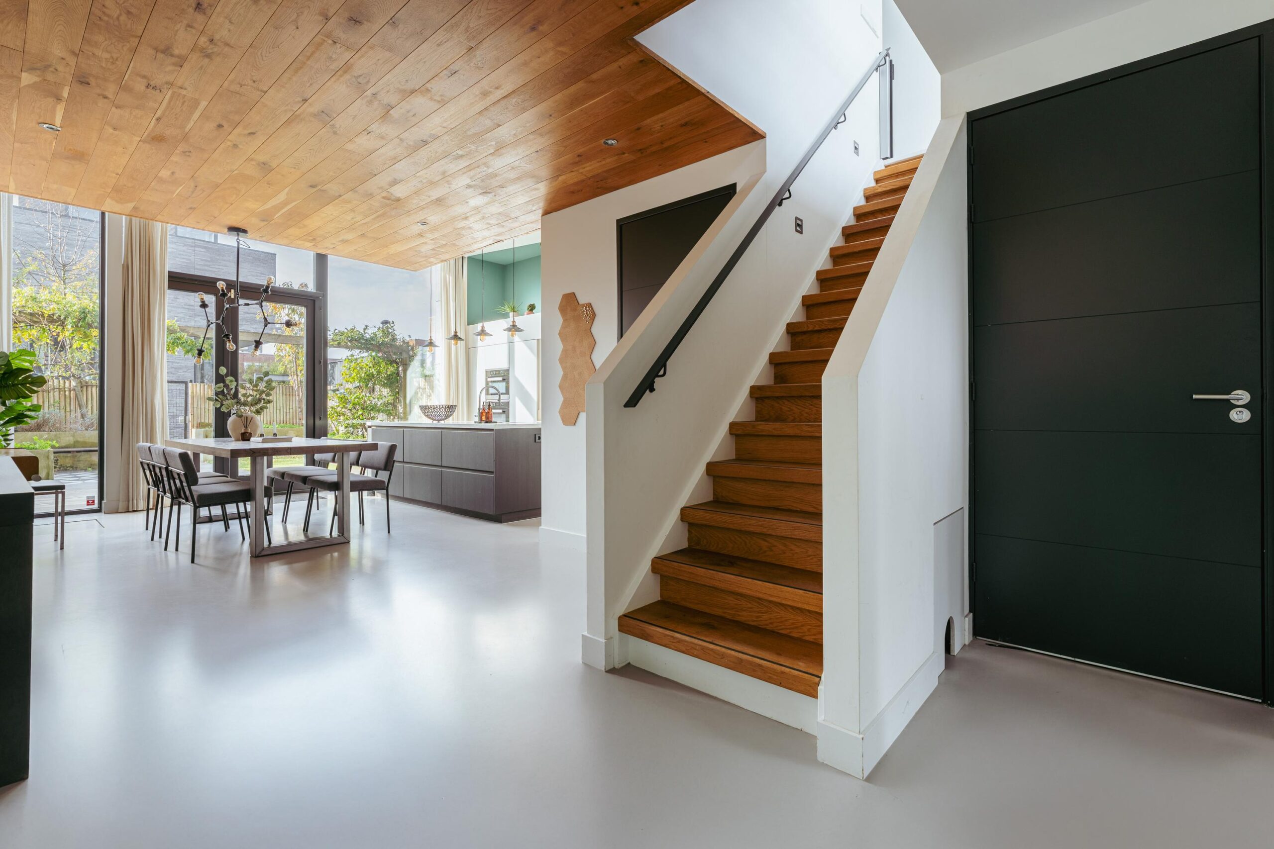 Bert Haanstrakade 398 in AMSTERDAM-22